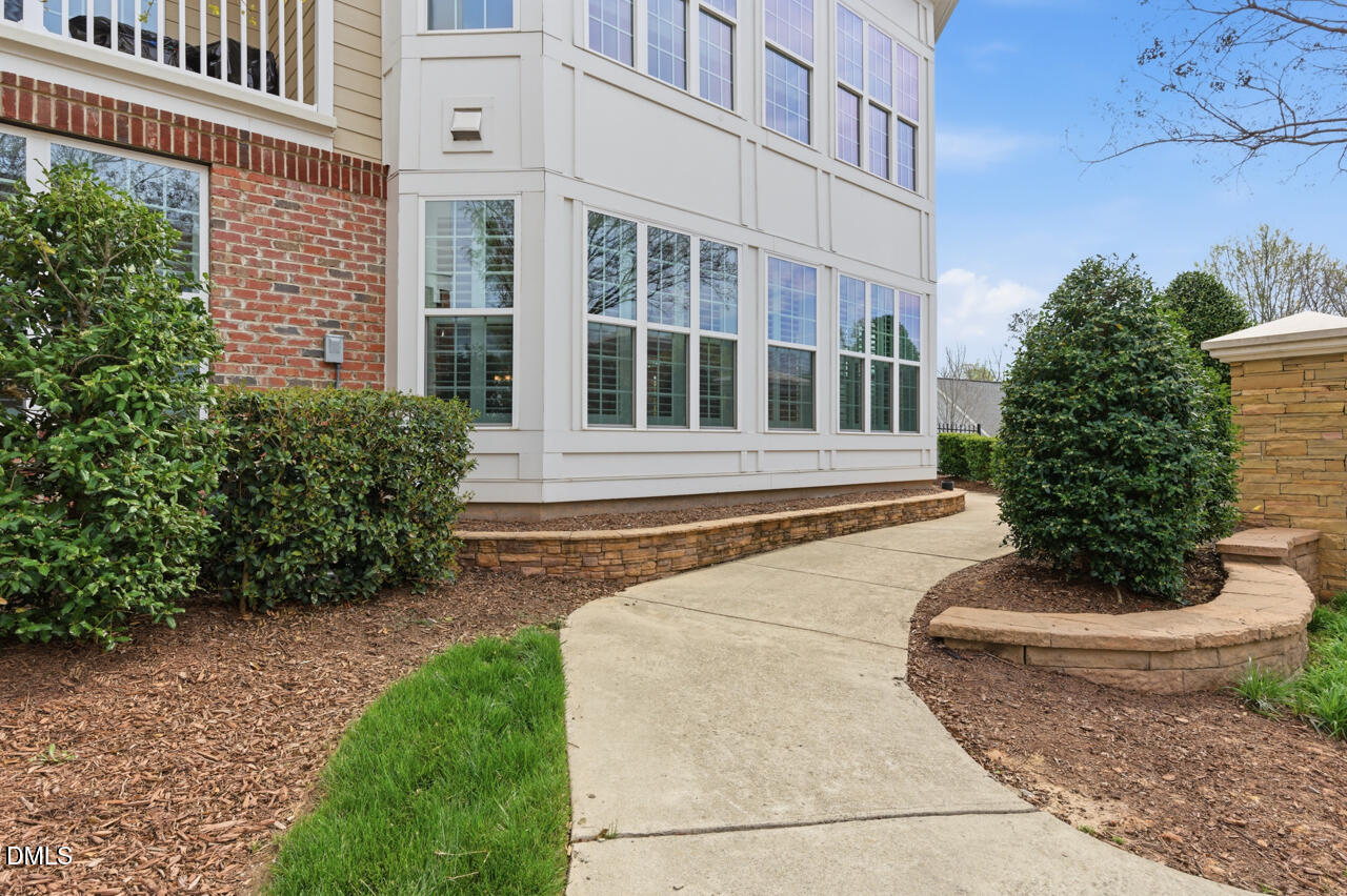 10210 Sablewood Drive 114