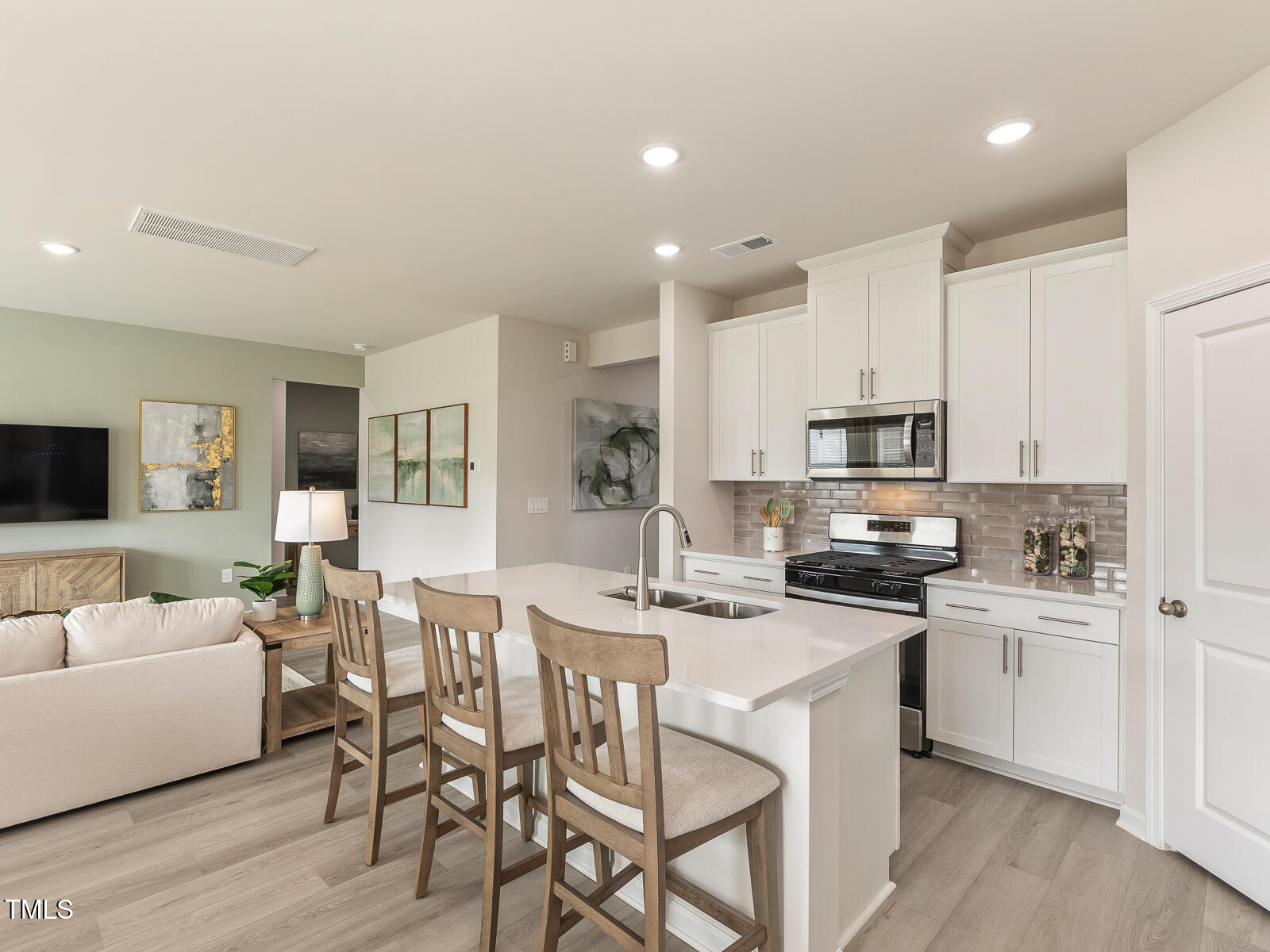 2118 Cherry Creek Road