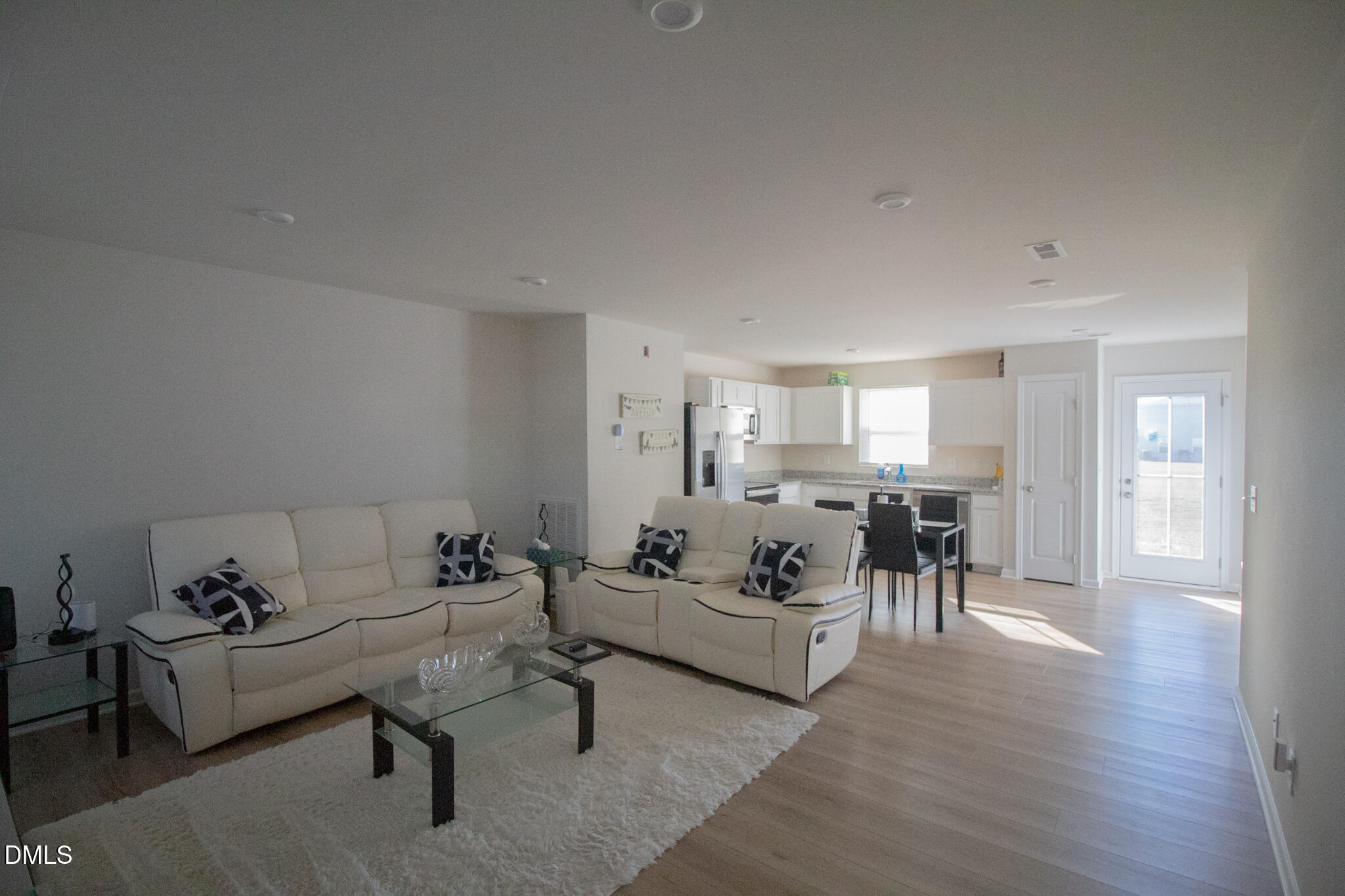 8950 Shallow Creek Trail