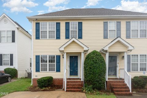 2215 Turtle Point Drive Raleigh NC 27604