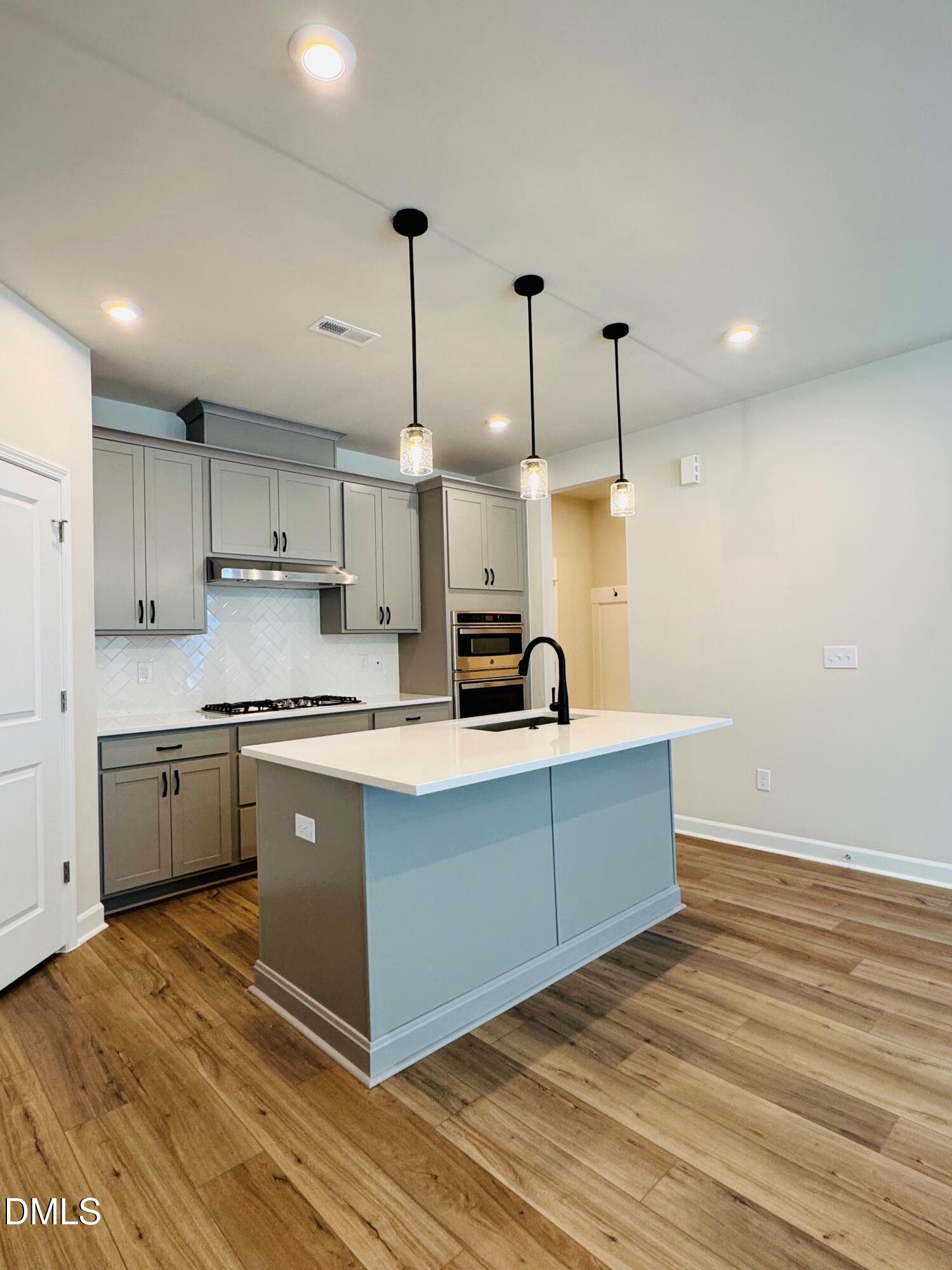 606 Brackenberry Alley