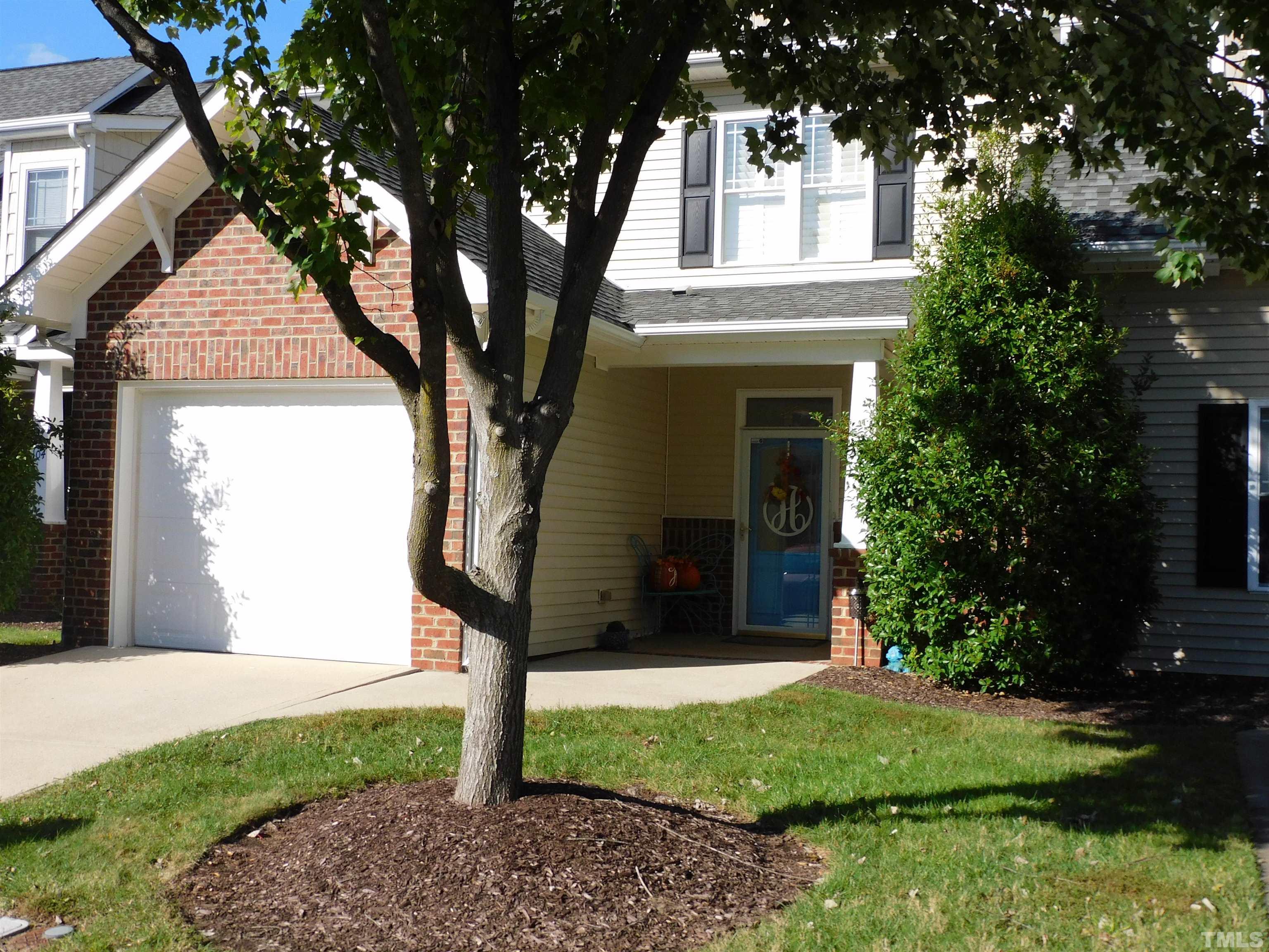 Photo 1 of 12 of 102 Nostalgia Lane townhome