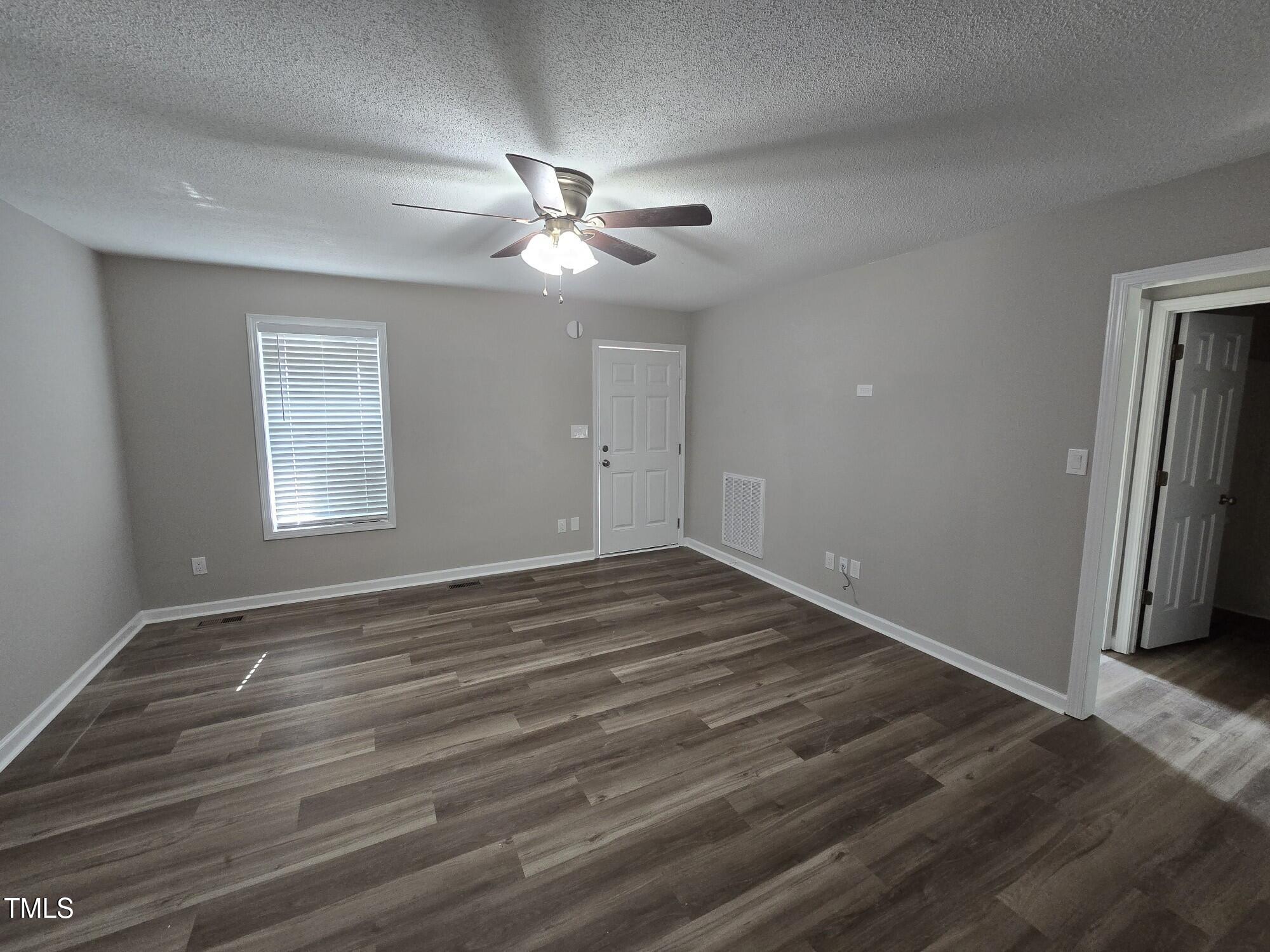 641 Avondale Dr Drive