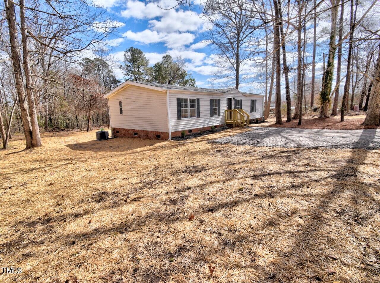 108 Lakeview Drive