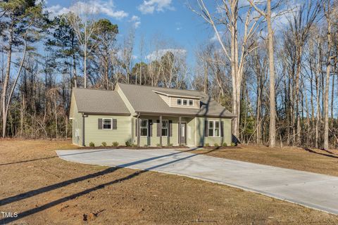 A home in Selma