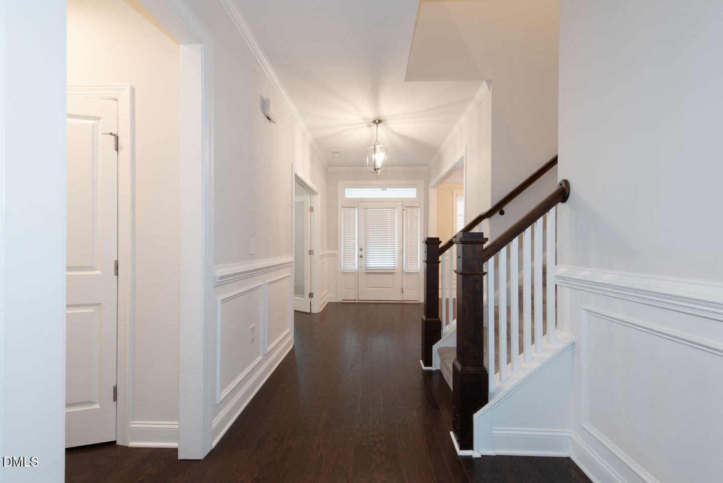 77 Ravensworth Drive