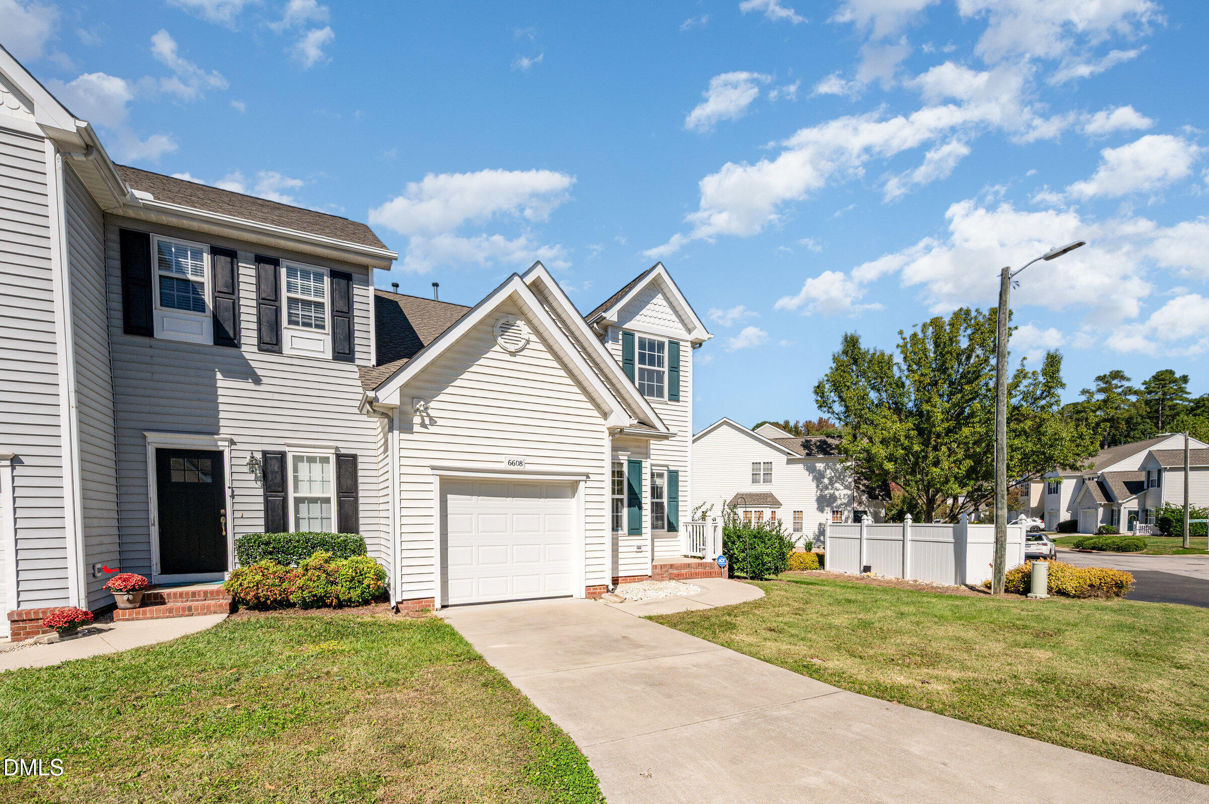 6608 Rossford Lane