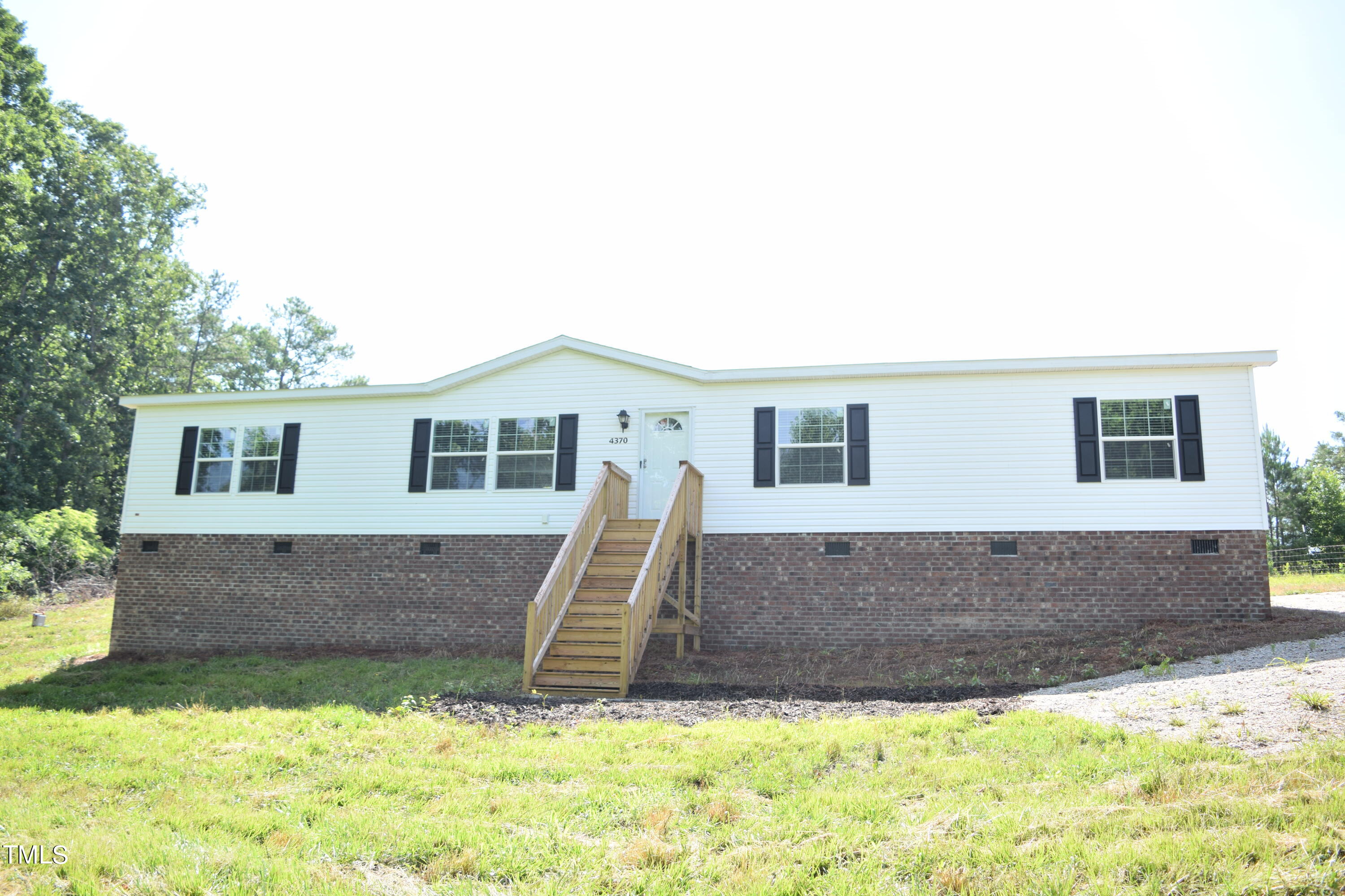 Photo 2 of 41 of 4370 Needham Road mobile home