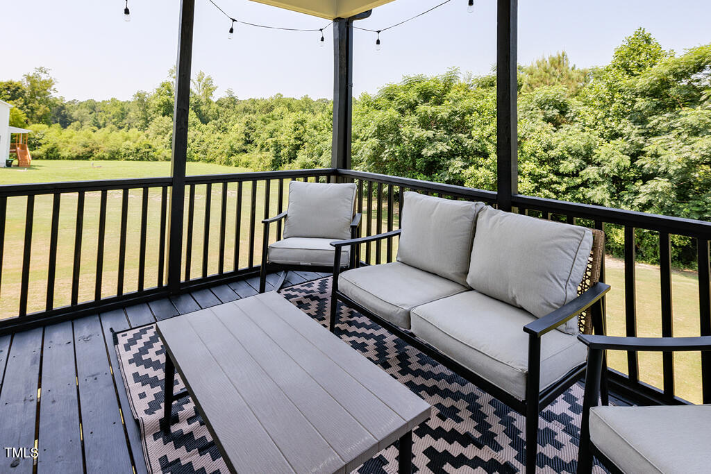 100 Brodie Rose Landing Way