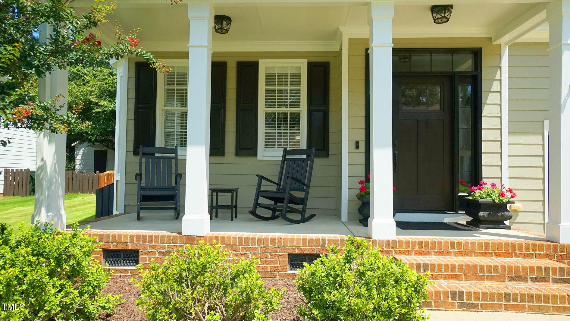 317 Tarragon Trail