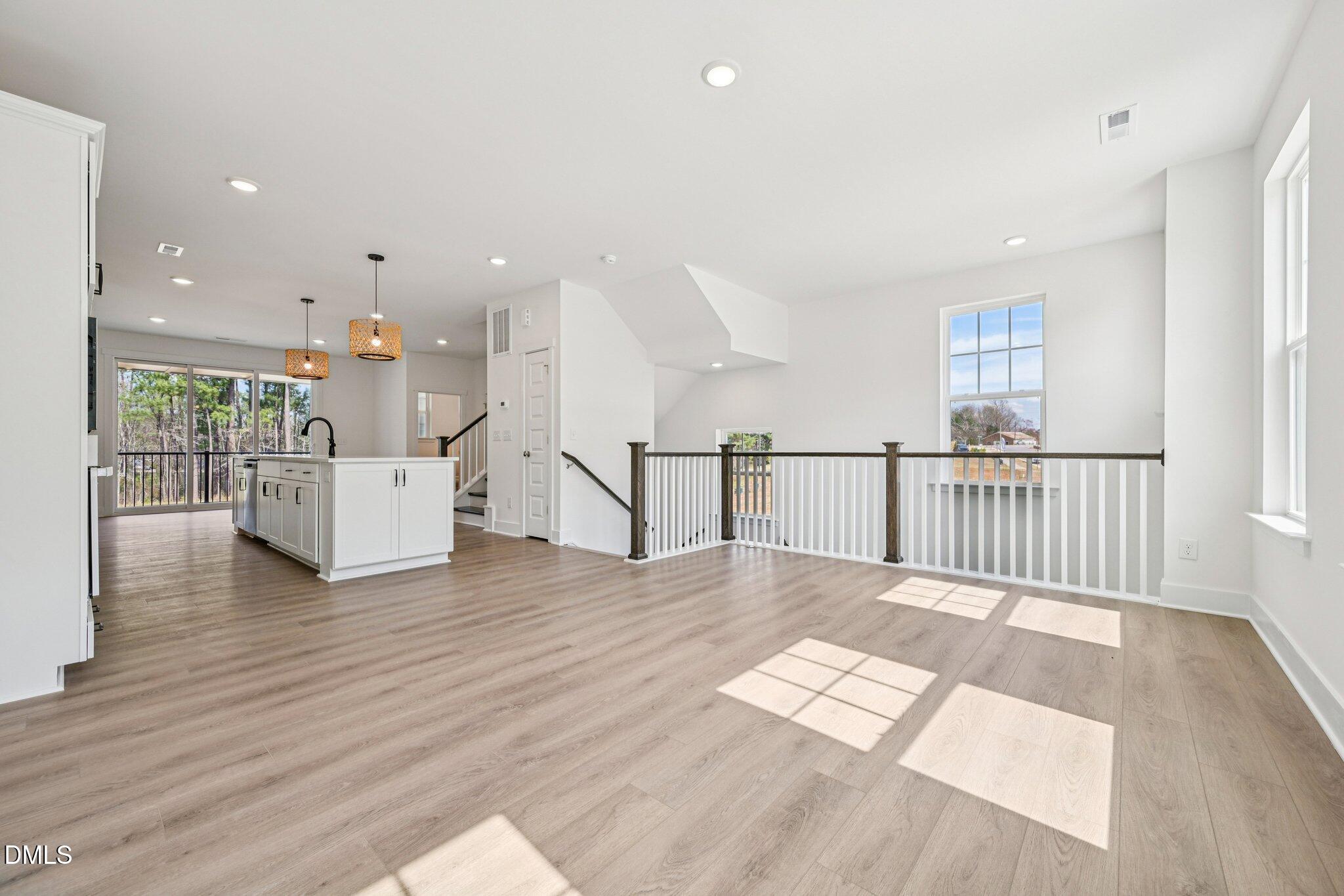 10915 Bayflower Way