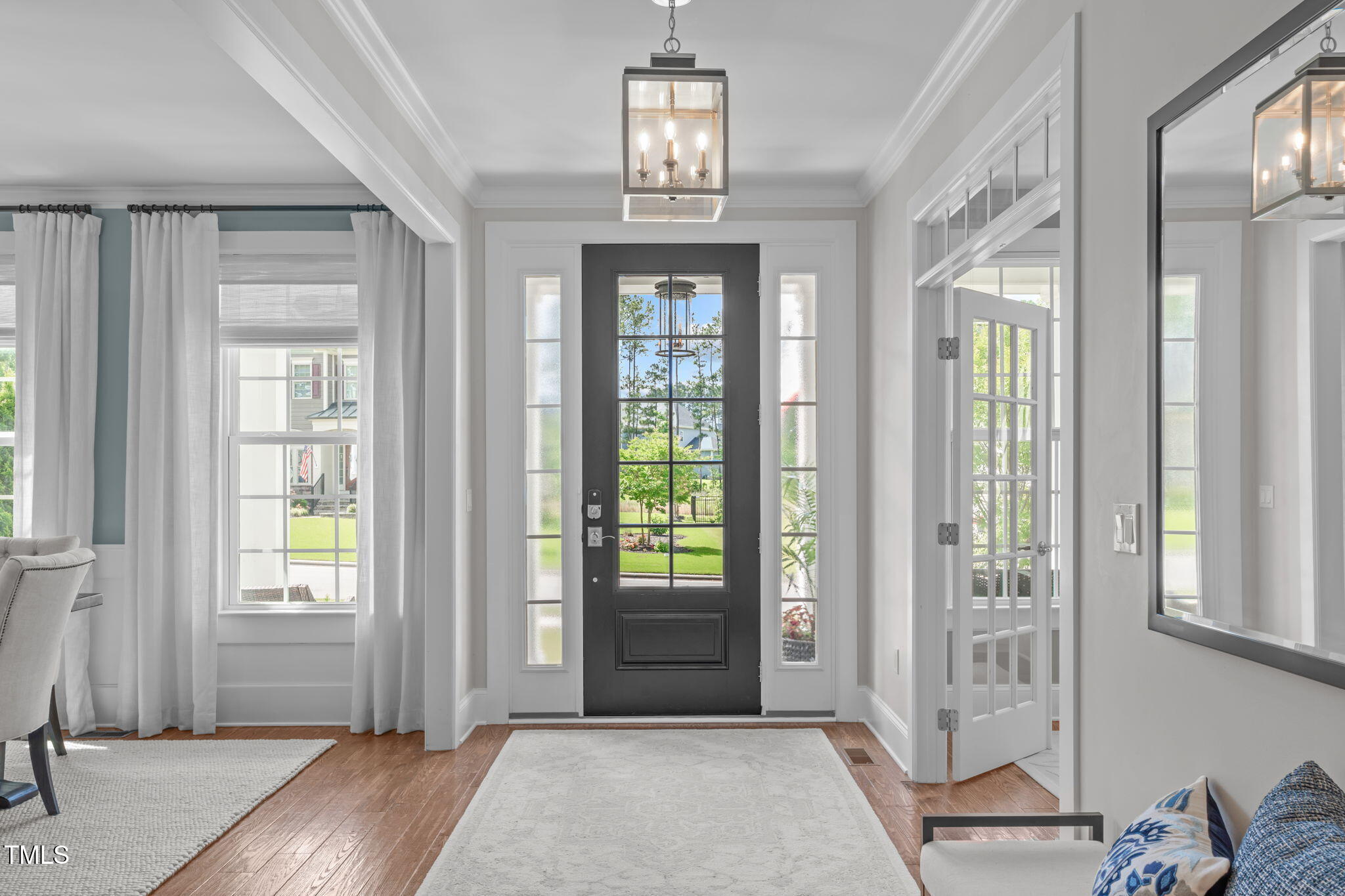2711 Jordan Pointe Boulevard