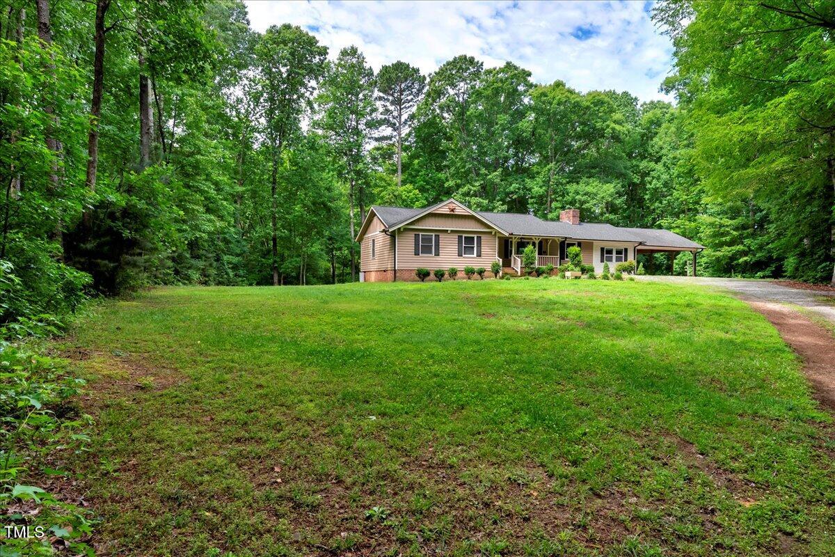 224 Oakcrest Drive