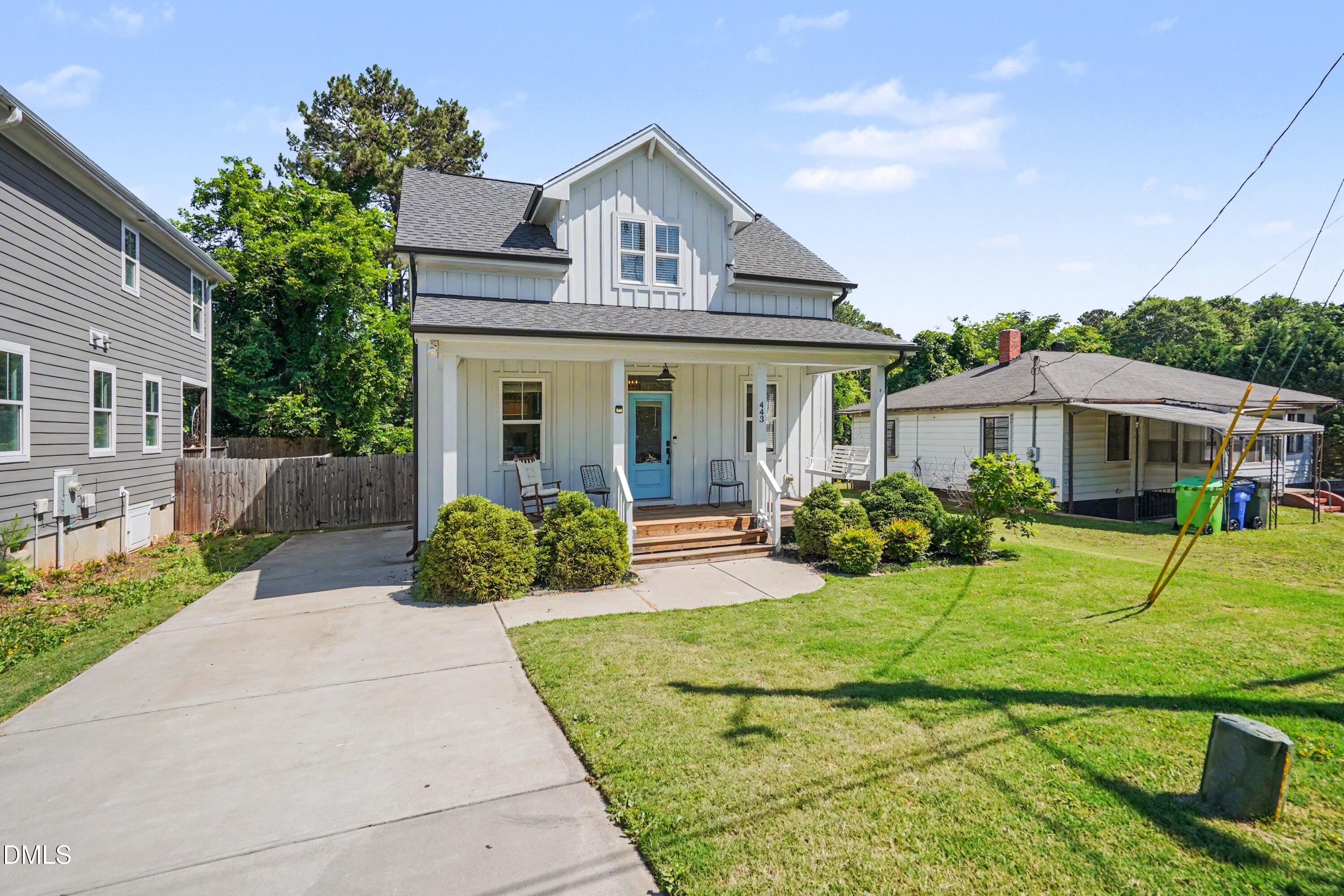 443 Como Drive