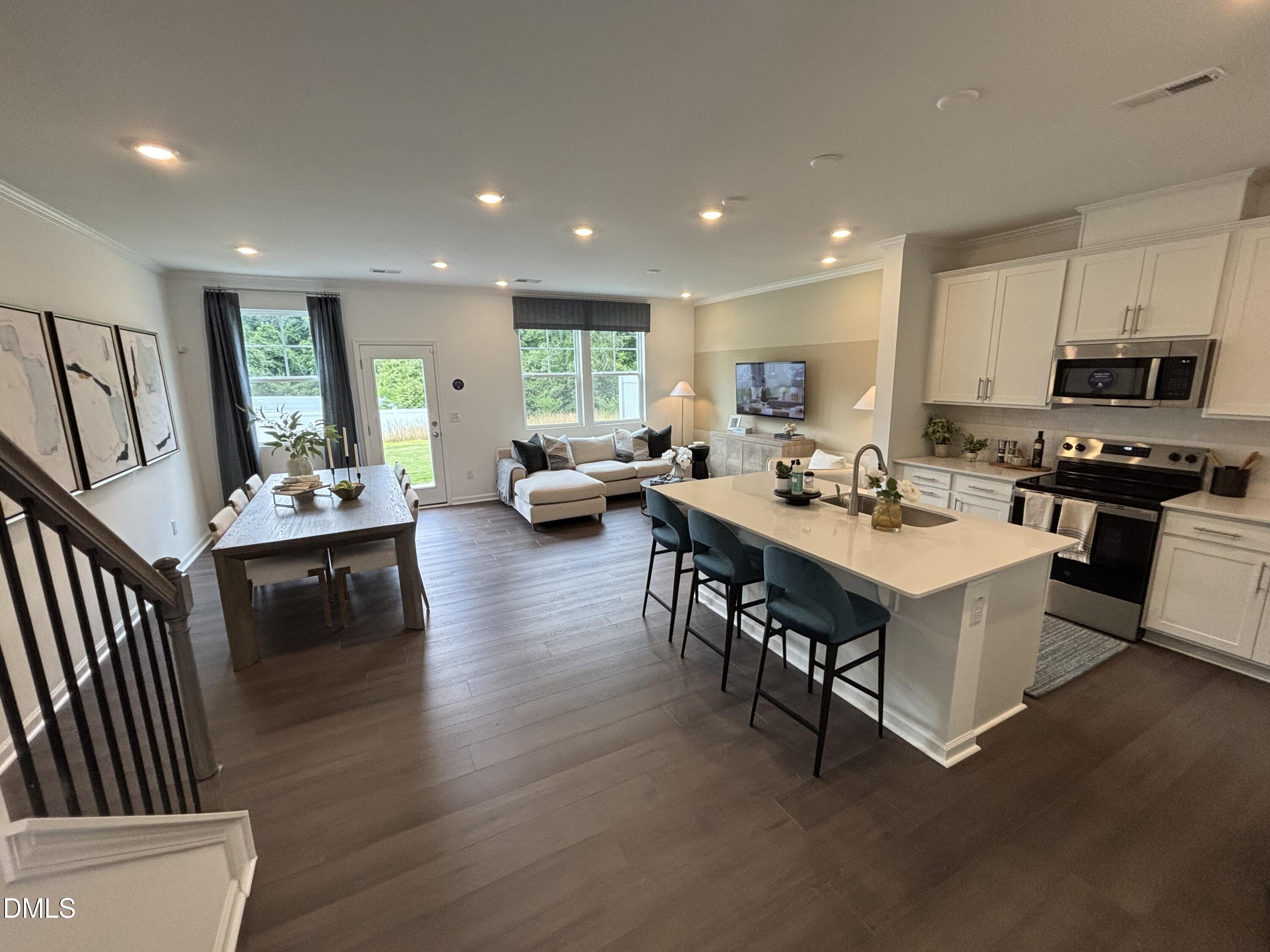 204 Blossom Field Way