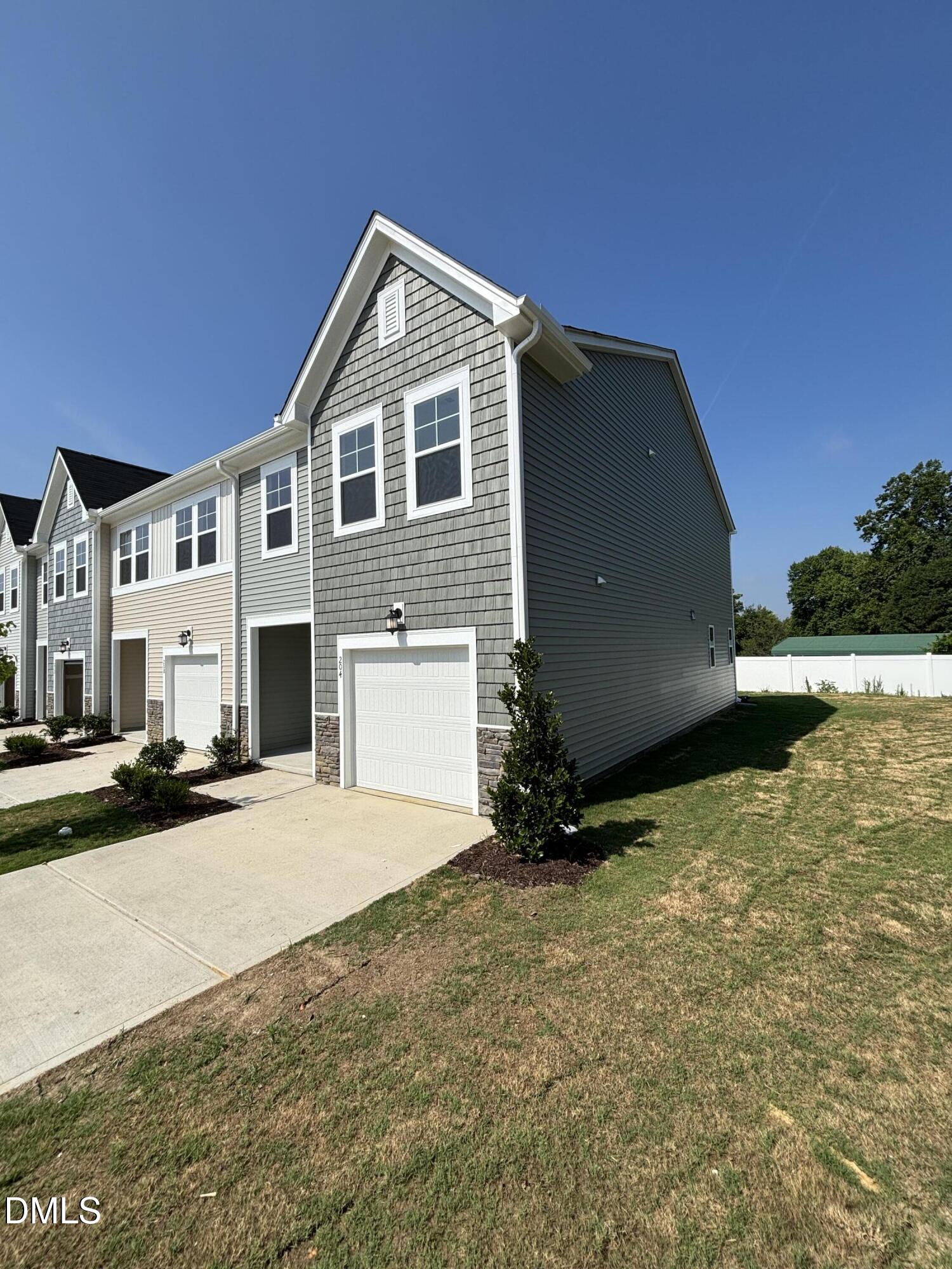 204 Blossom Field Way