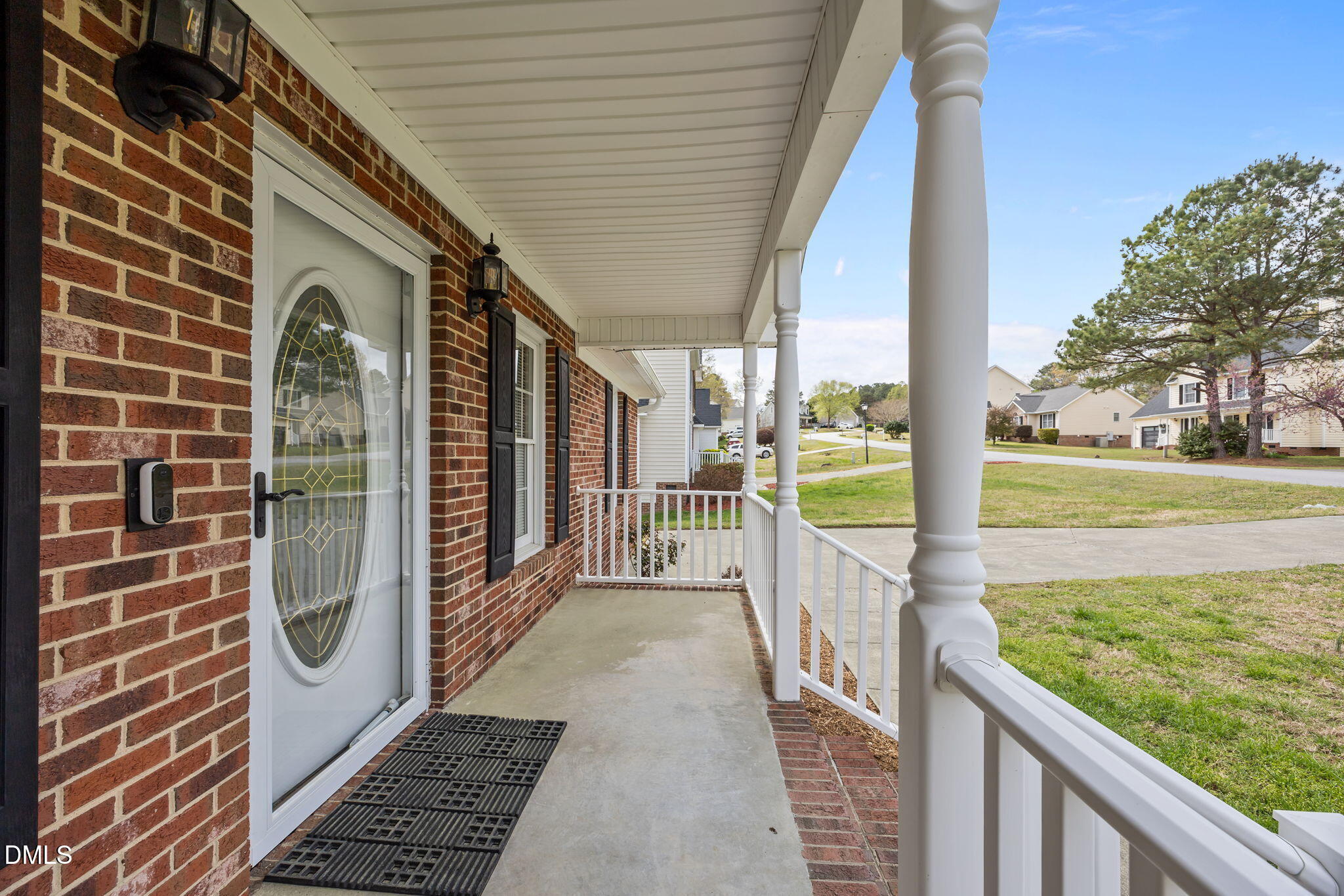 1614 Rogers Pointe Lane