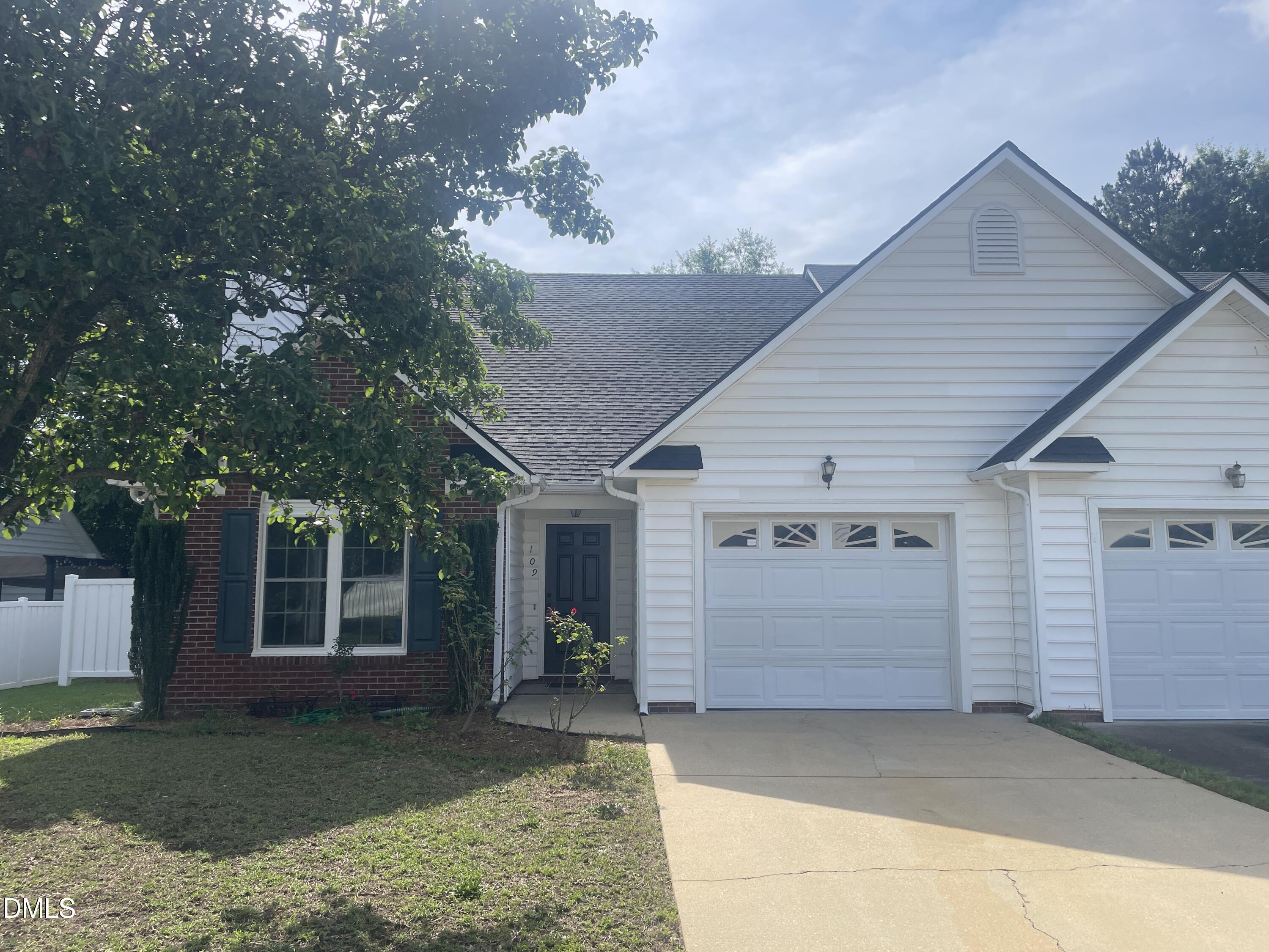109 Fairwoods Court