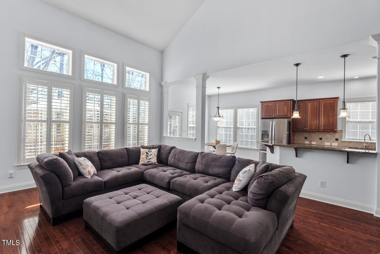 Durham, North Carolina 27707, United States, 4 Bedrooms Bedrooms, ,4 BathroomsBathrooms,Residential,Pending,82346