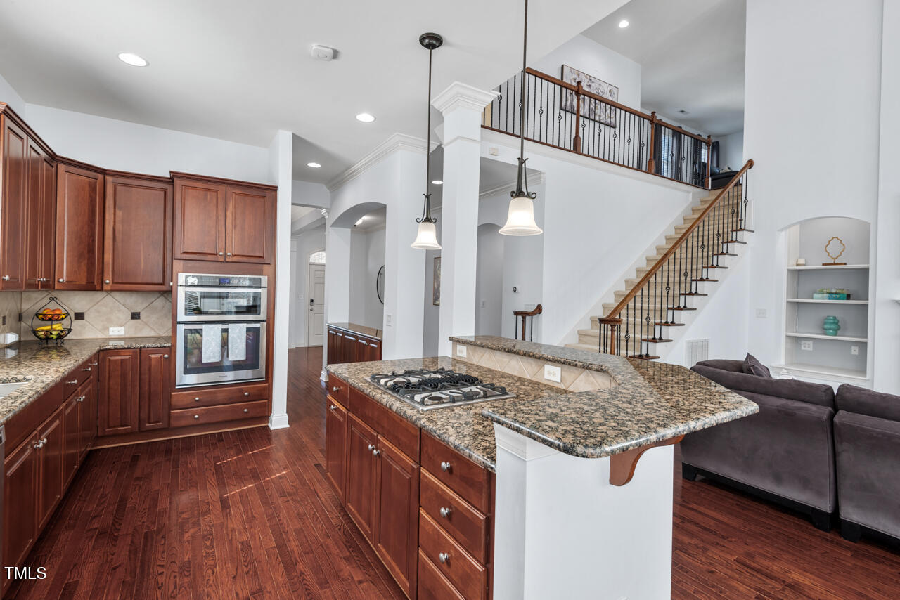 Durham, North Carolina 27707, United States, 4 Bedrooms Bedrooms, ,4 BathroomsBathrooms,Residential,Pending,82346