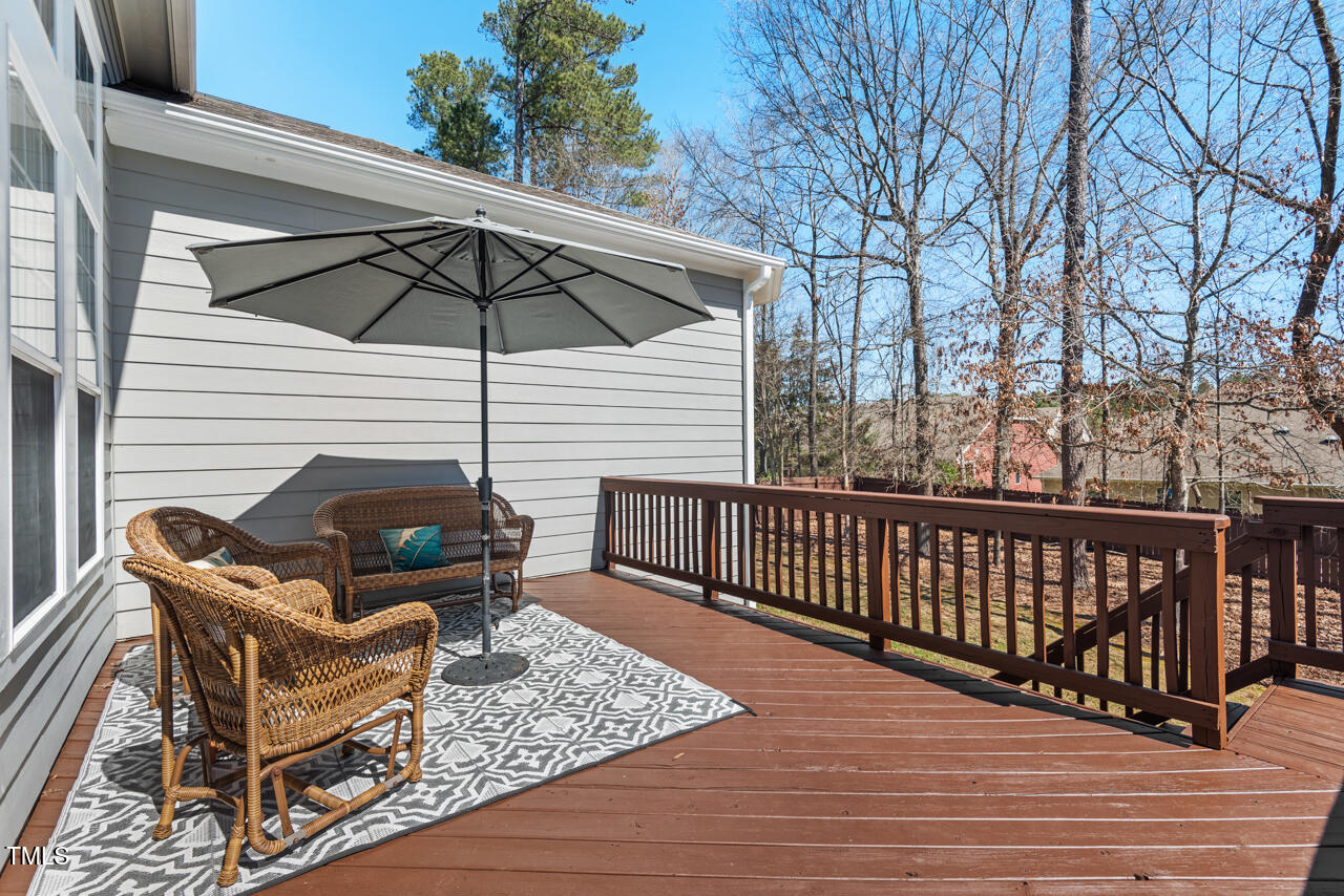 Durham, North Carolina 27707, United States, 4 Bedrooms Bedrooms, ,4 BathroomsBathrooms,Residential,Pending,82346