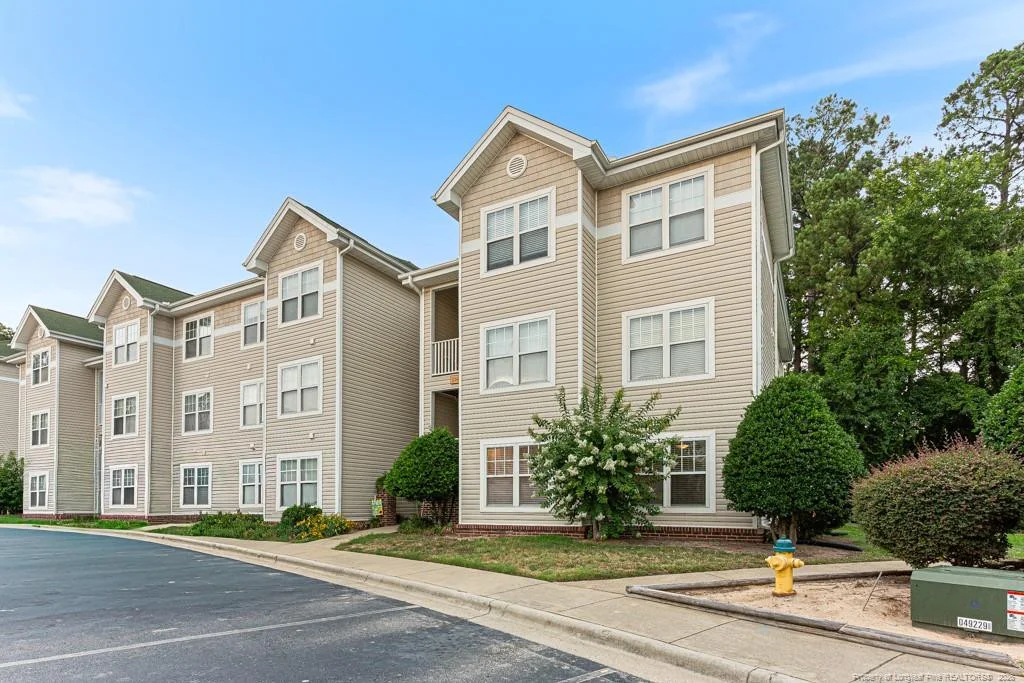 3340 Harbour Pointe Place Unit 4