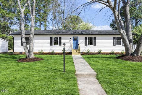 8 Bair Circle Durham NC 27704