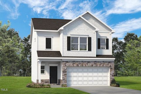 172 Courtside Drive Dunn NC 28334