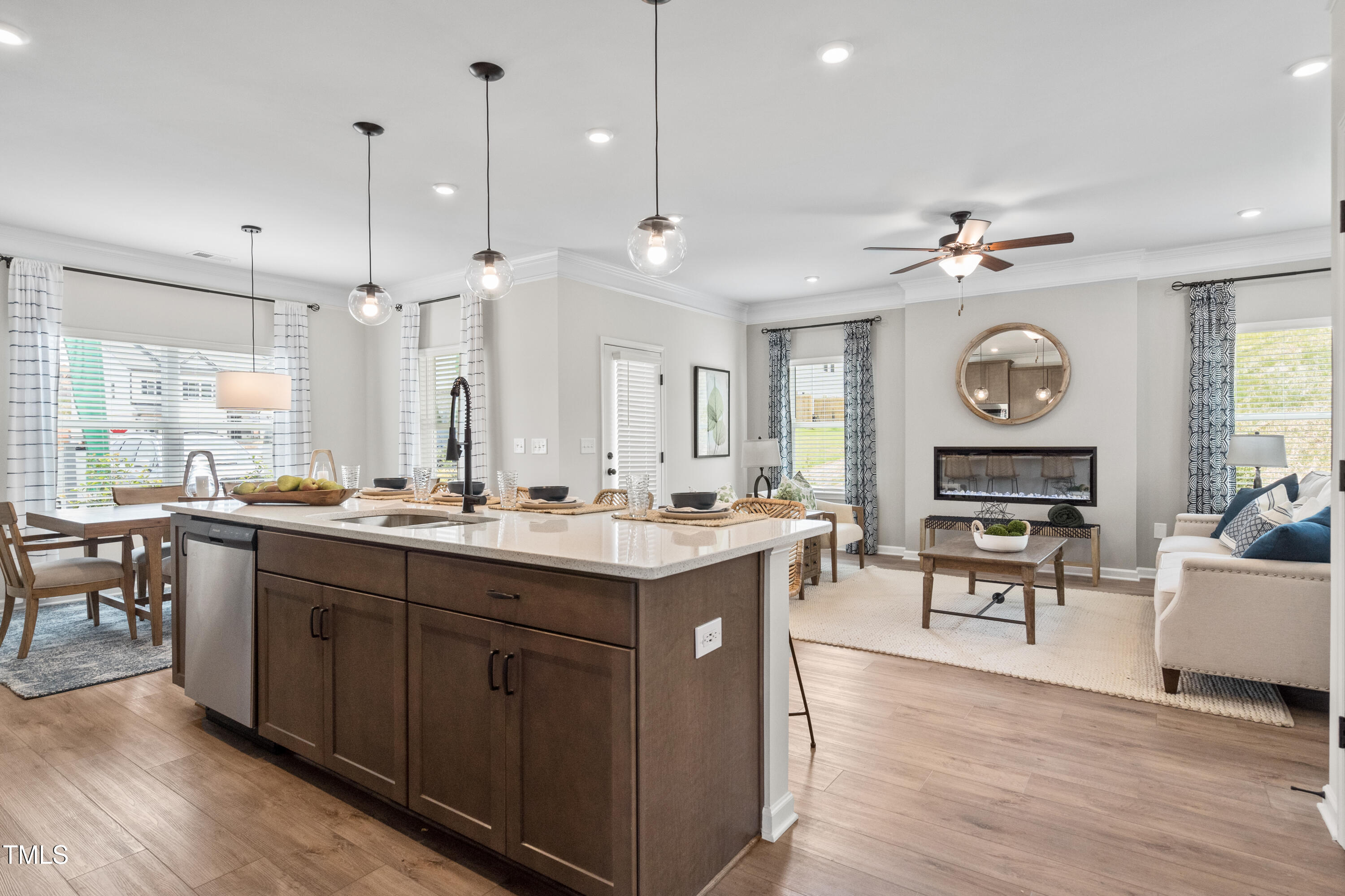 172 Courtside Drive