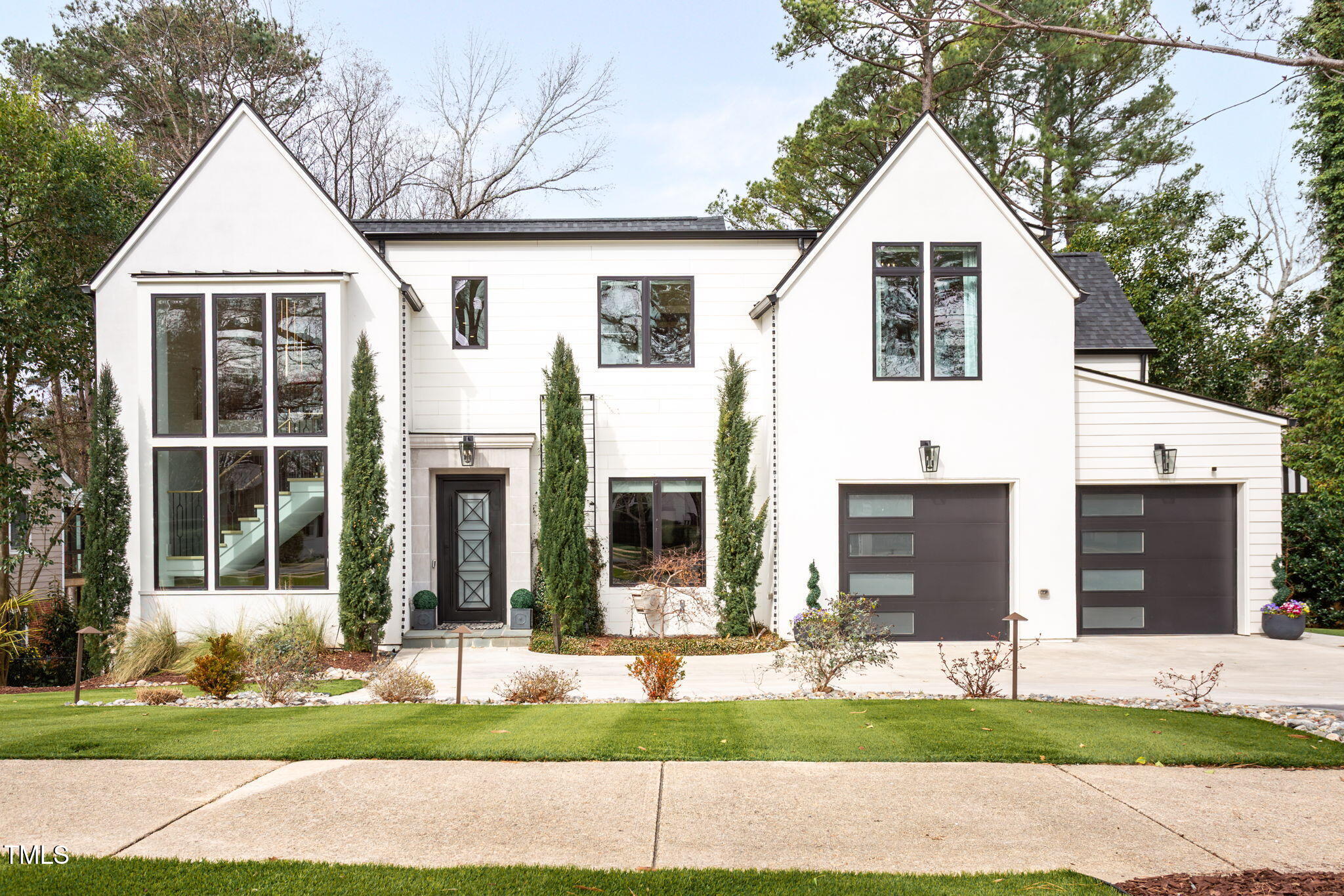1323 Ridge Road