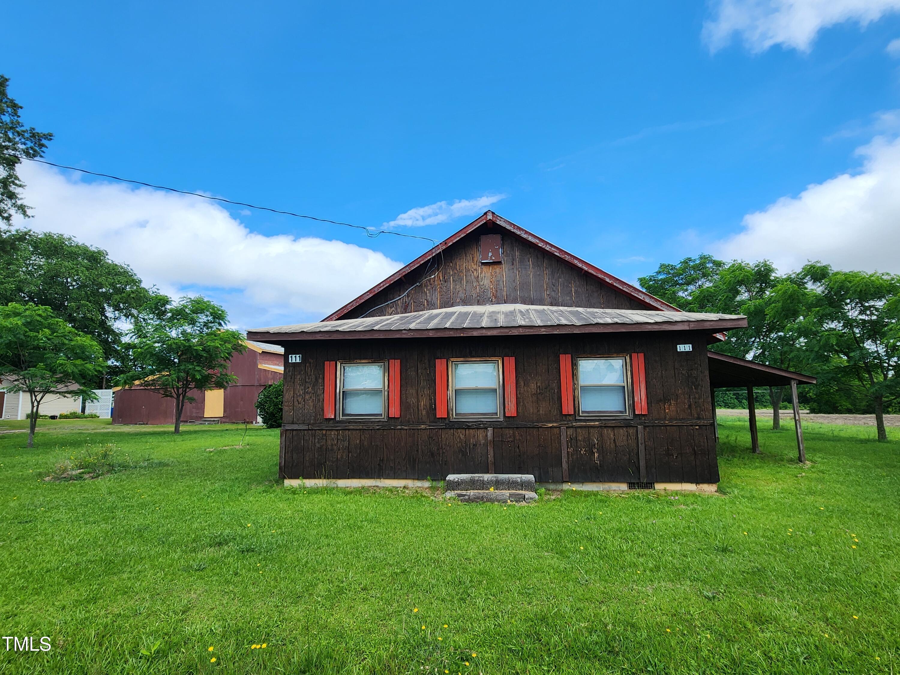 111 Matthews Mill Pond Road