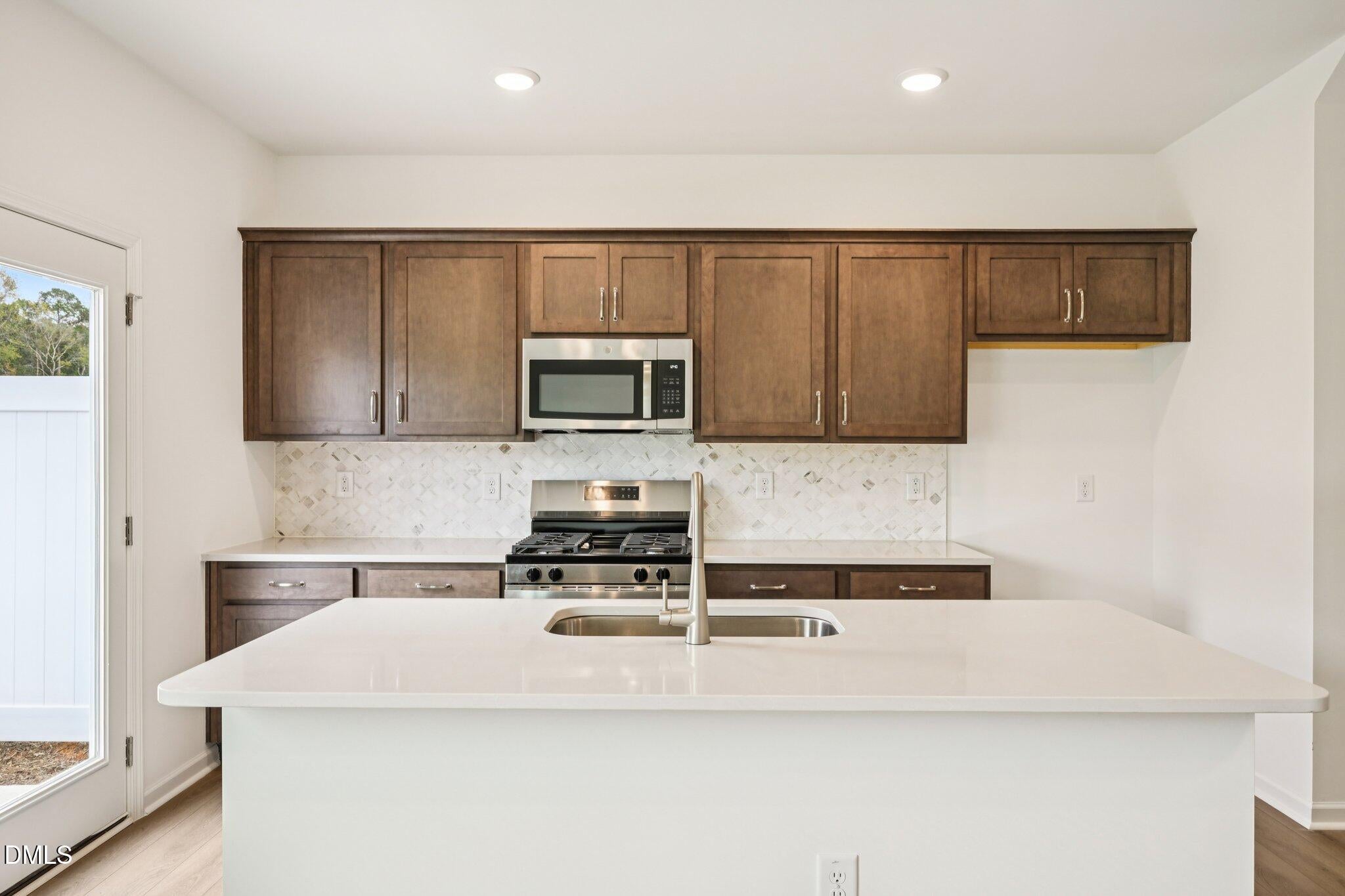 600 Rosy Court 334