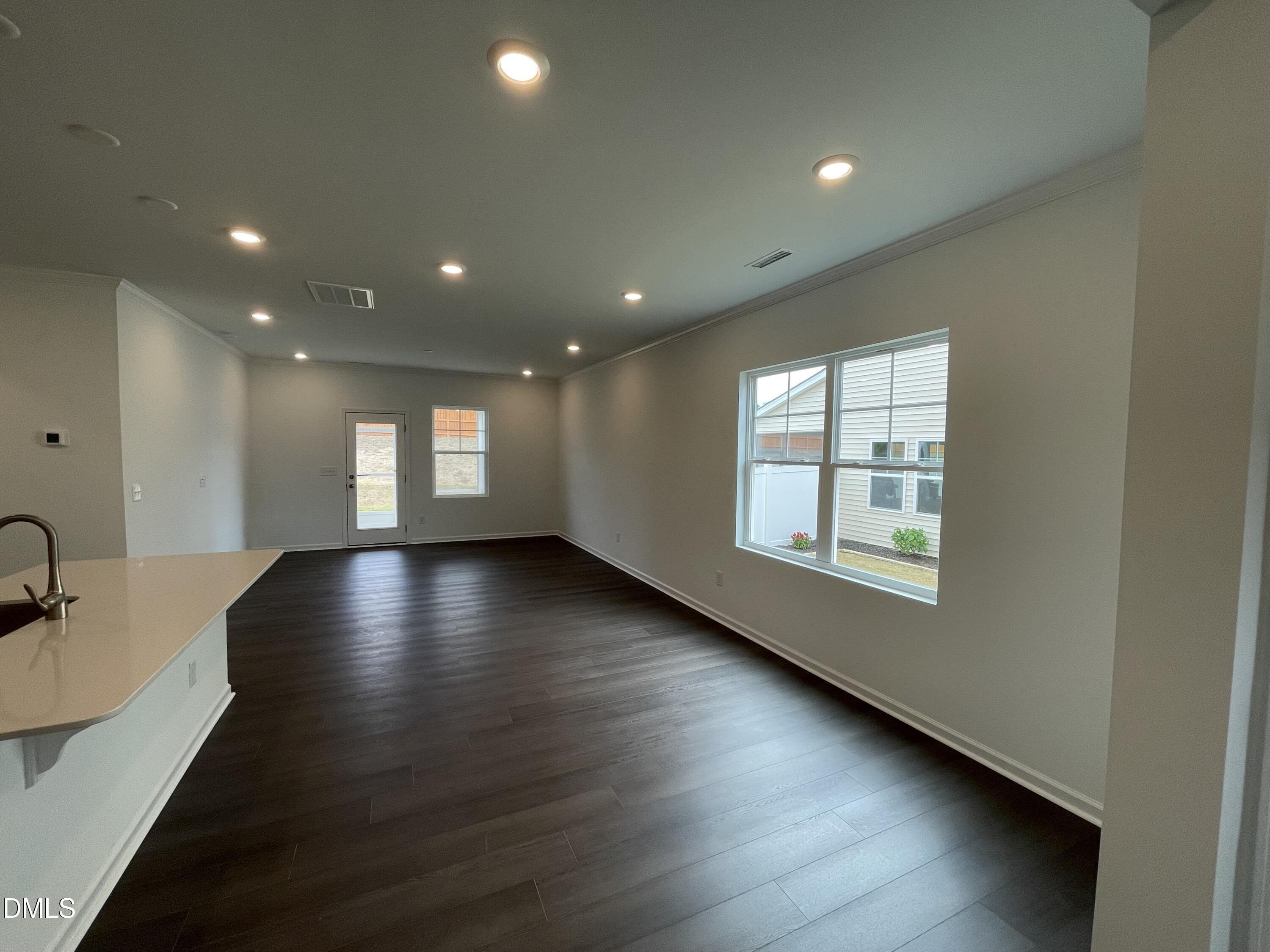 160 N Finley Landing Parkway