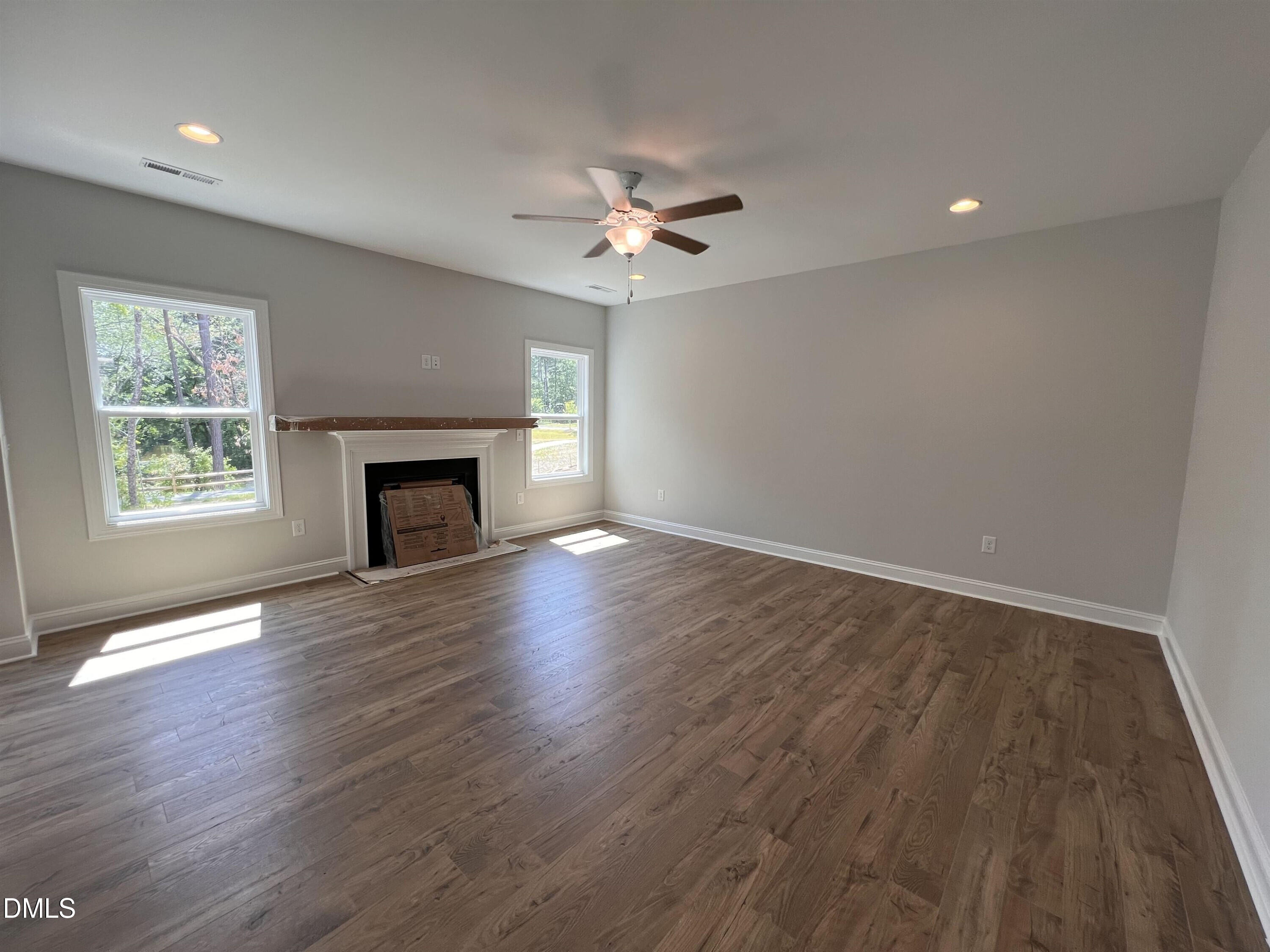 612 Deer Pond Way