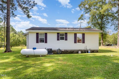 A home in Broadway