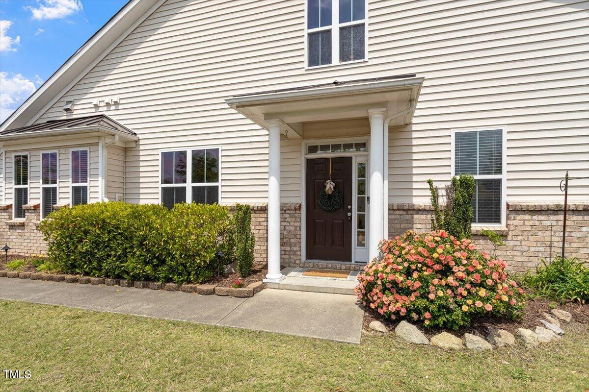 2737 Casper Creek Lane
