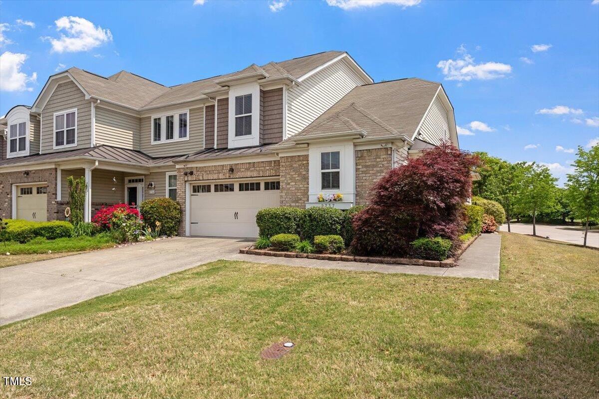 2737 Casper Creek Lane