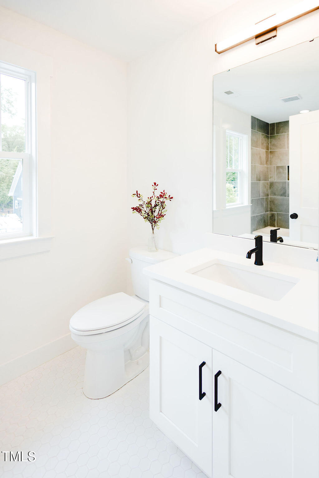 Durham, North Carolina 27704, United States, 4 Bedrooms Bedrooms, ,4 BathroomsBathrooms,Residential,Active,156895