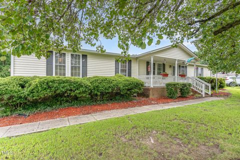 3825 Wyndfair Drive Fuquay Varina NC 27526