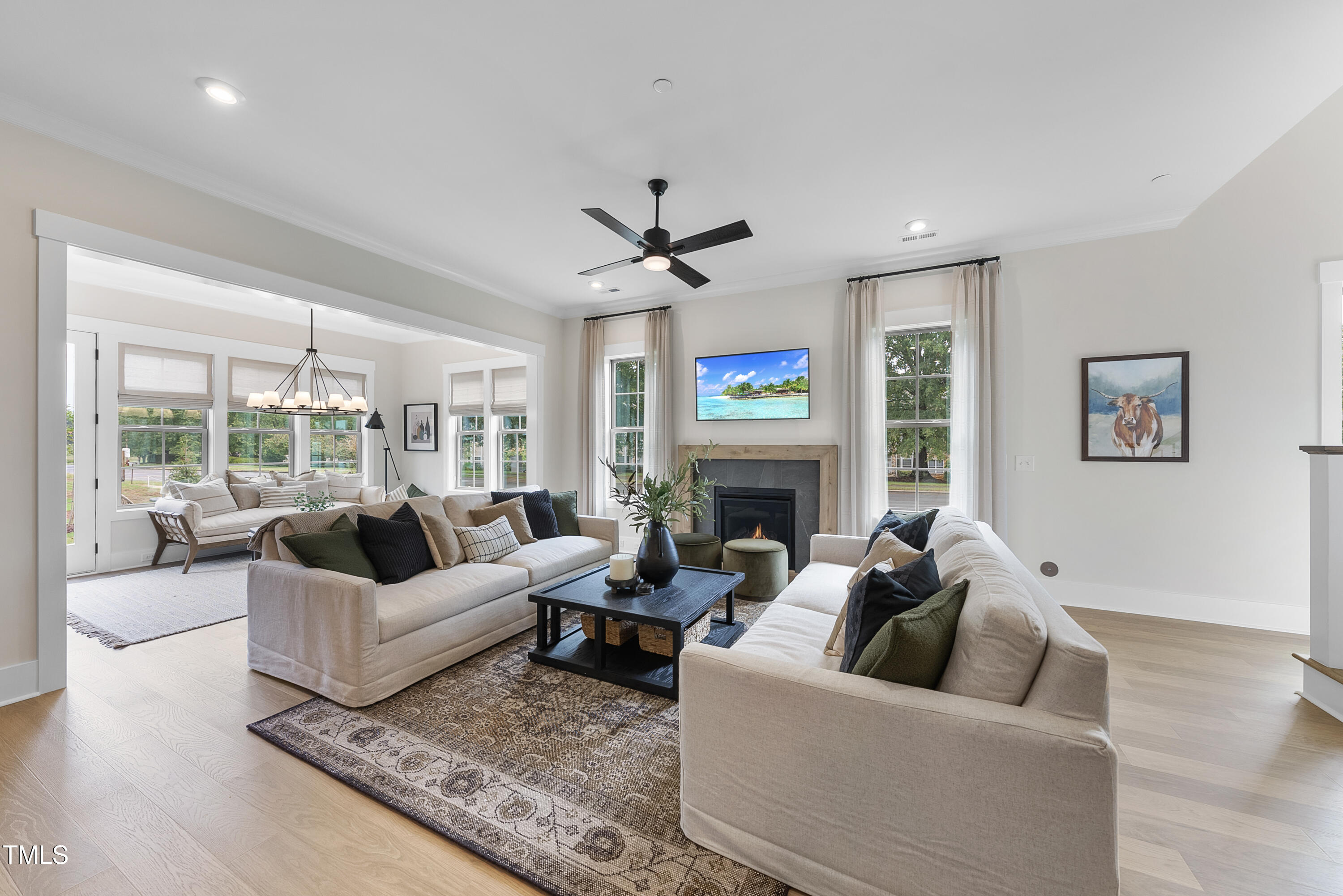 1049 Coldspring Circle