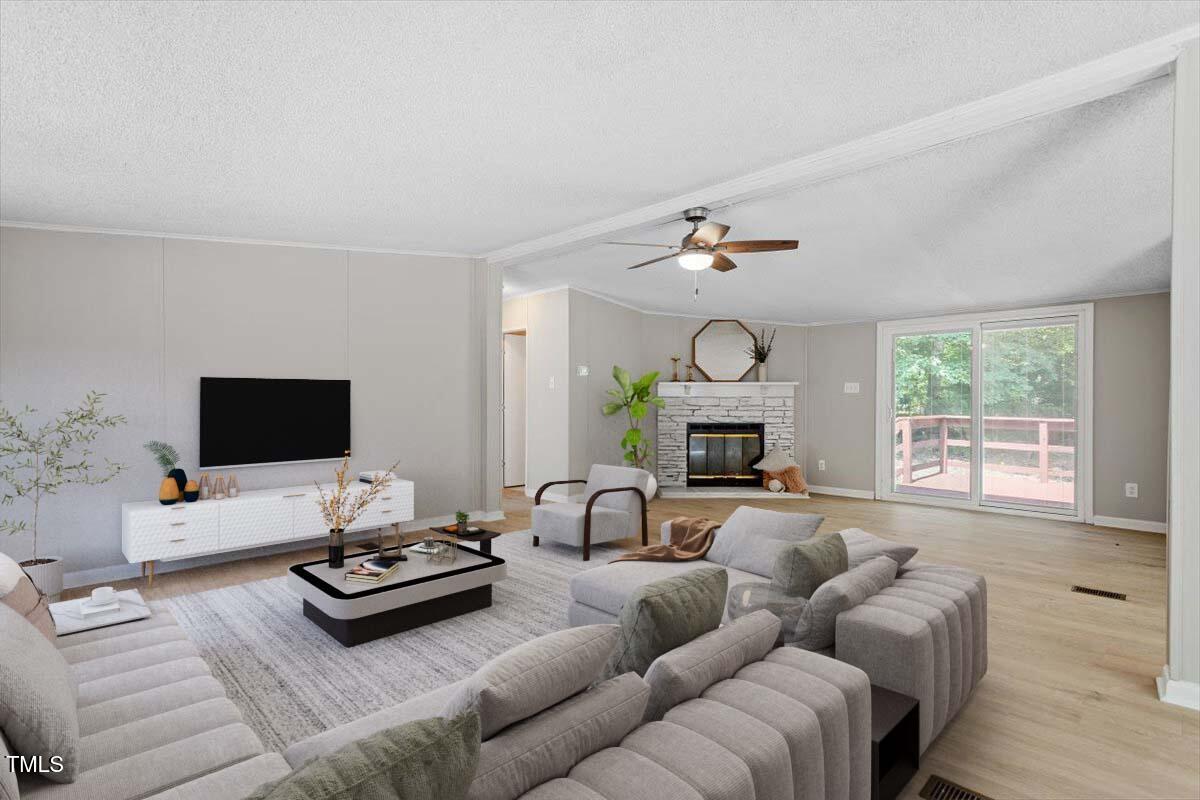 141 S Creek Drive