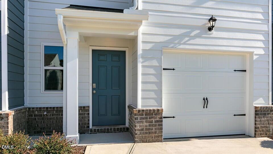 542 Stream Walk Crossing