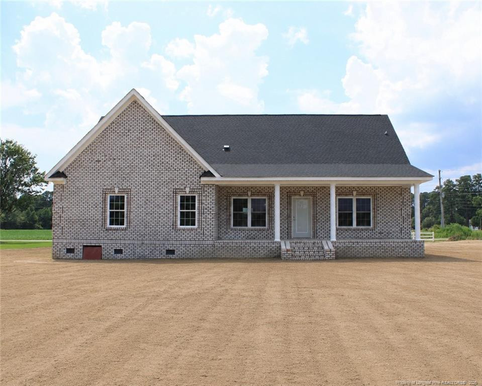 1102 W Carthage Road
