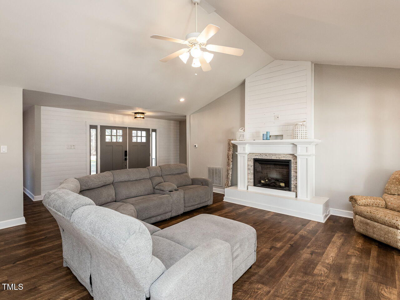 5715 Sky Lane Drive