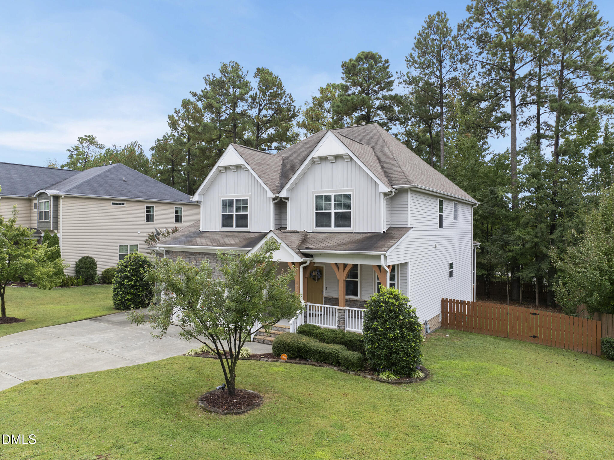 Durham, North Carolina 27703, United States, 4 Bedrooms Bedrooms, ,5 BathroomsBathrooms,Residential,Active,210313