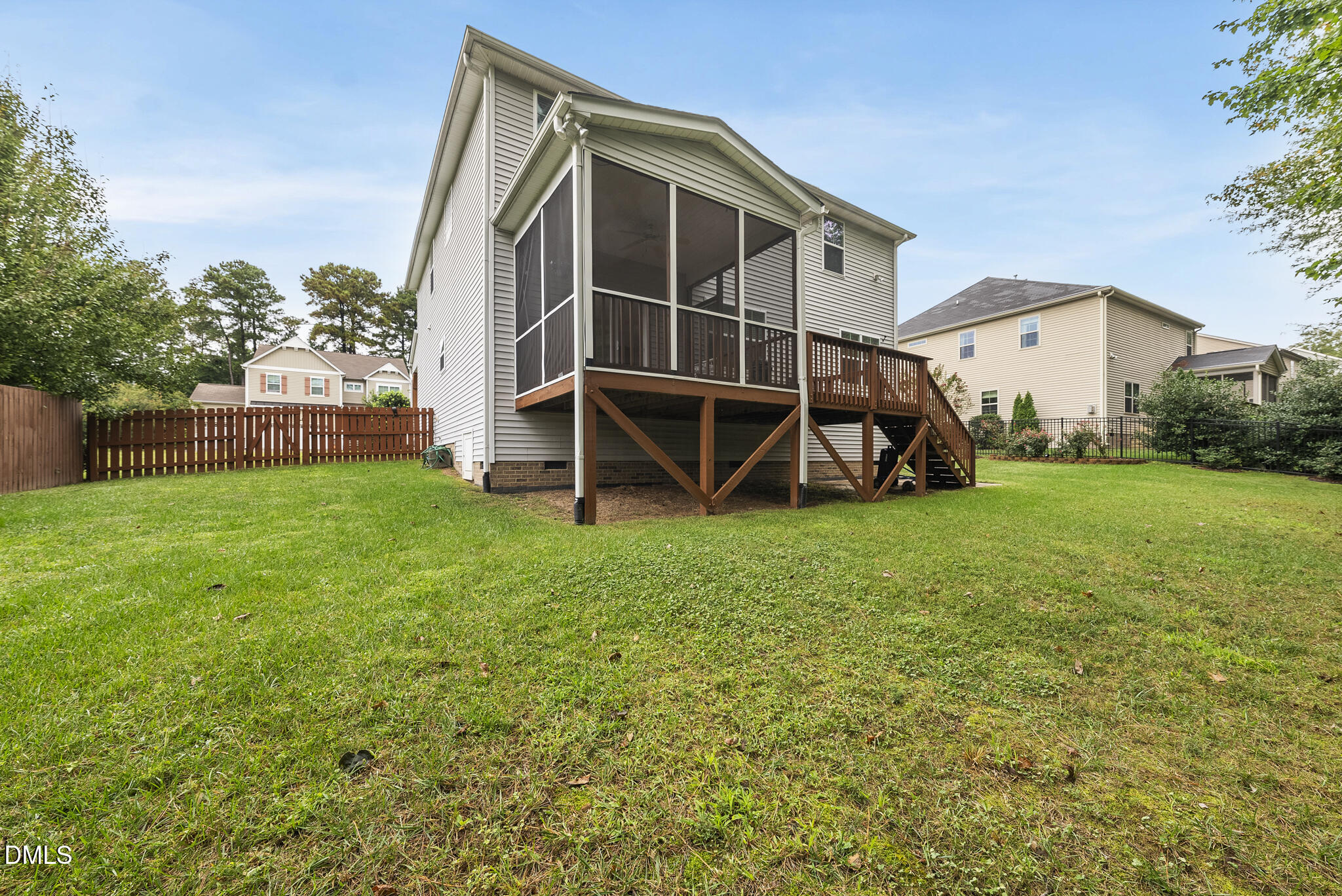 Durham, North Carolina 27703, United States, 4 Bedrooms Bedrooms, ,5 BathroomsBathrooms,Residential,Active,210313