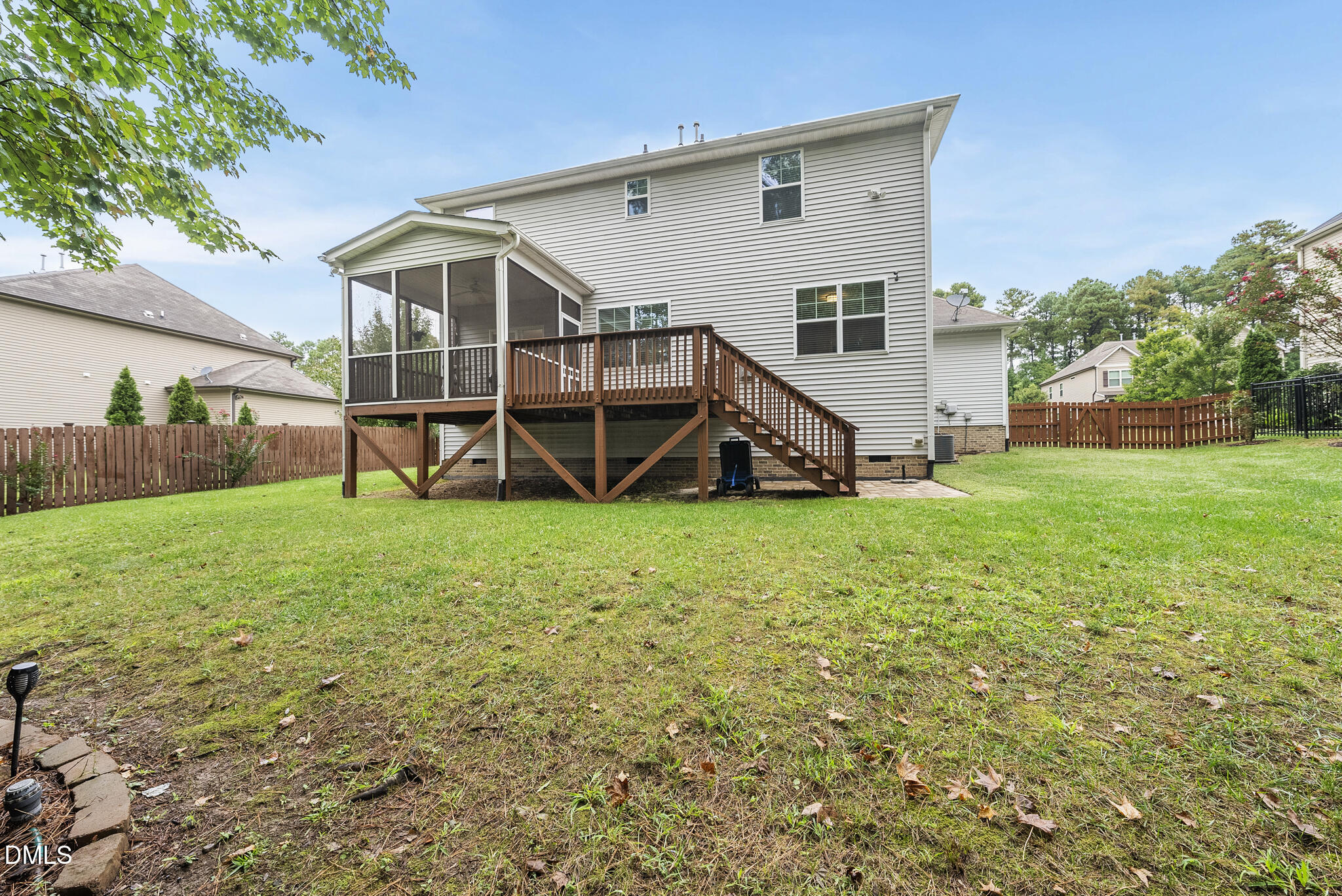 Durham, North Carolina 27703, United States, 4 Bedrooms Bedrooms, ,5 BathroomsBathrooms,Residential,Active,210313