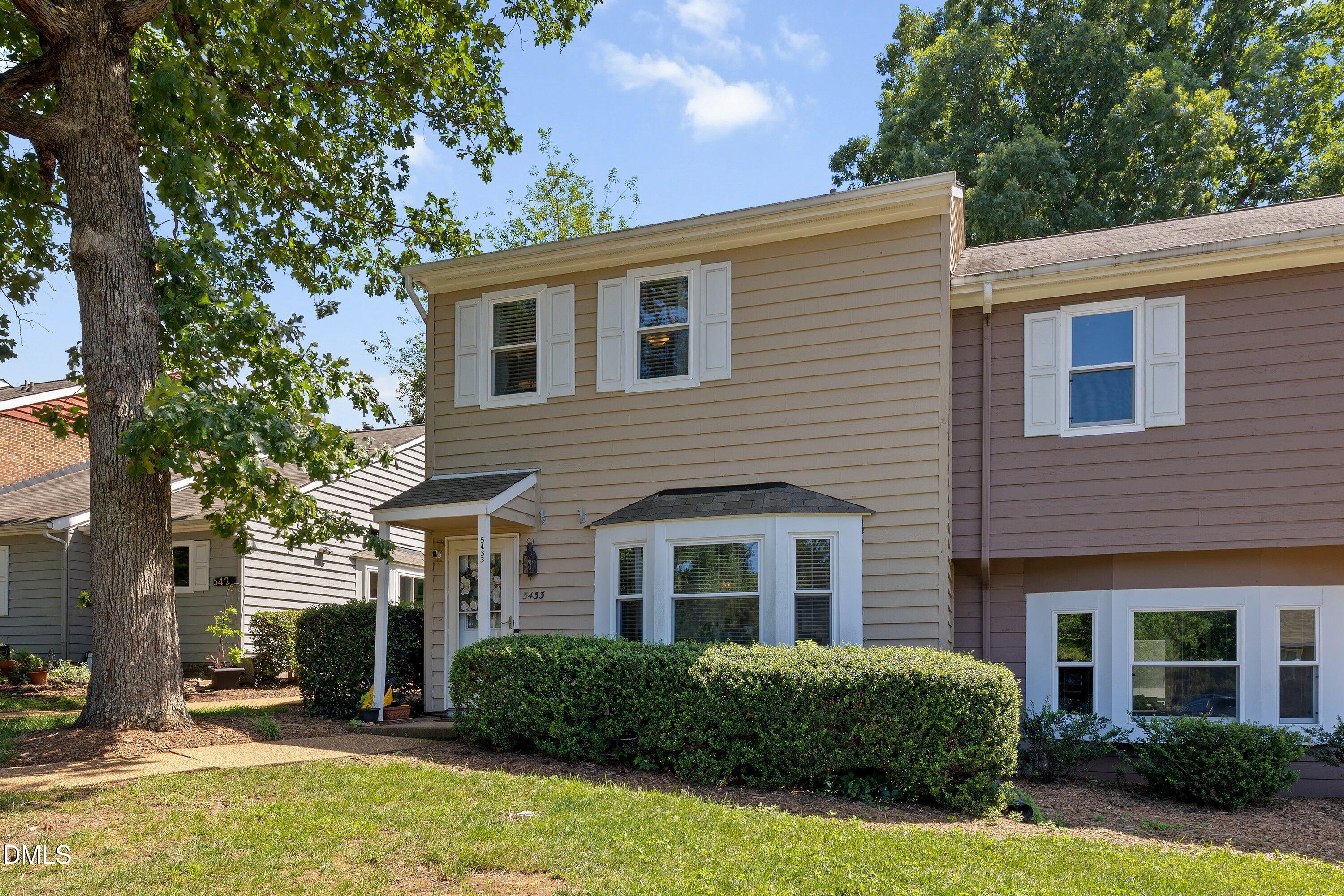 5433 Pine Top Circle