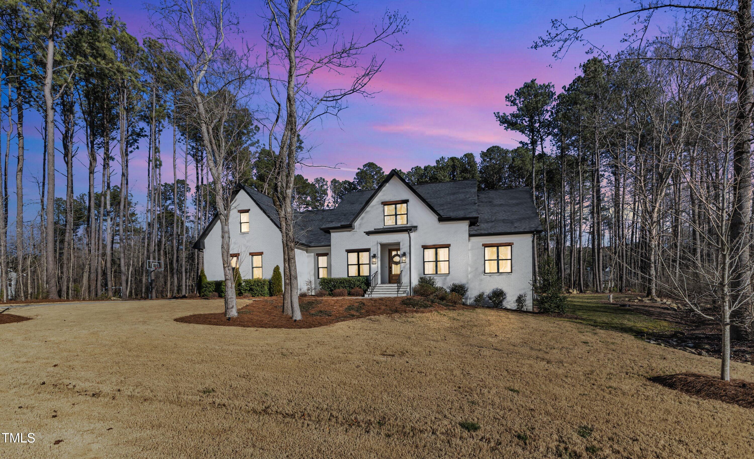 472 Stonecrest Way