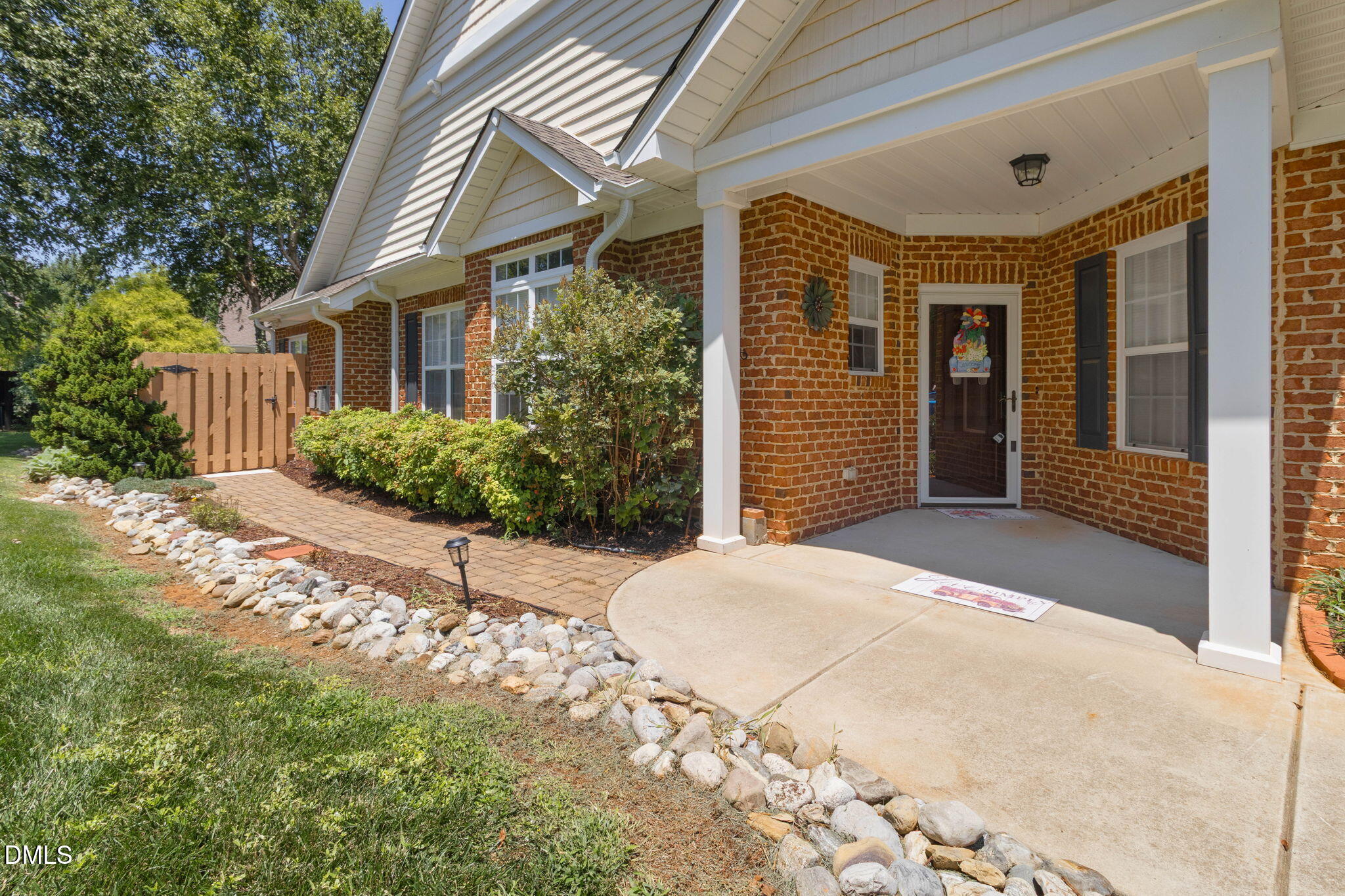 102 Kestrel Court